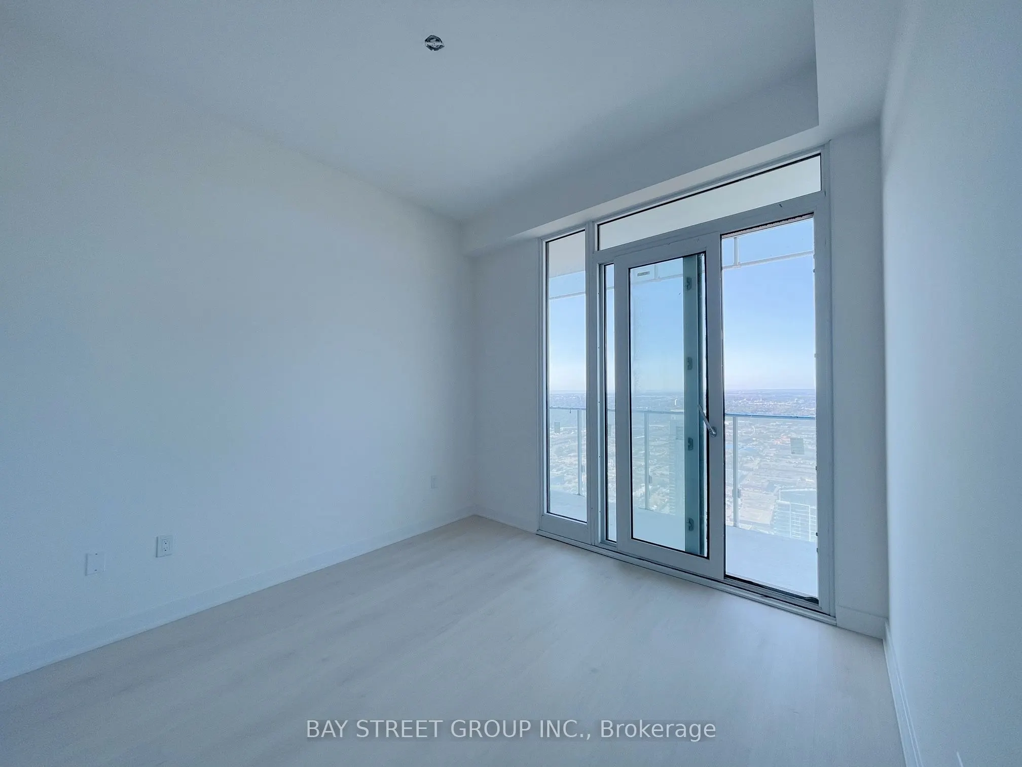 3900 Confederation Parkway, #5807