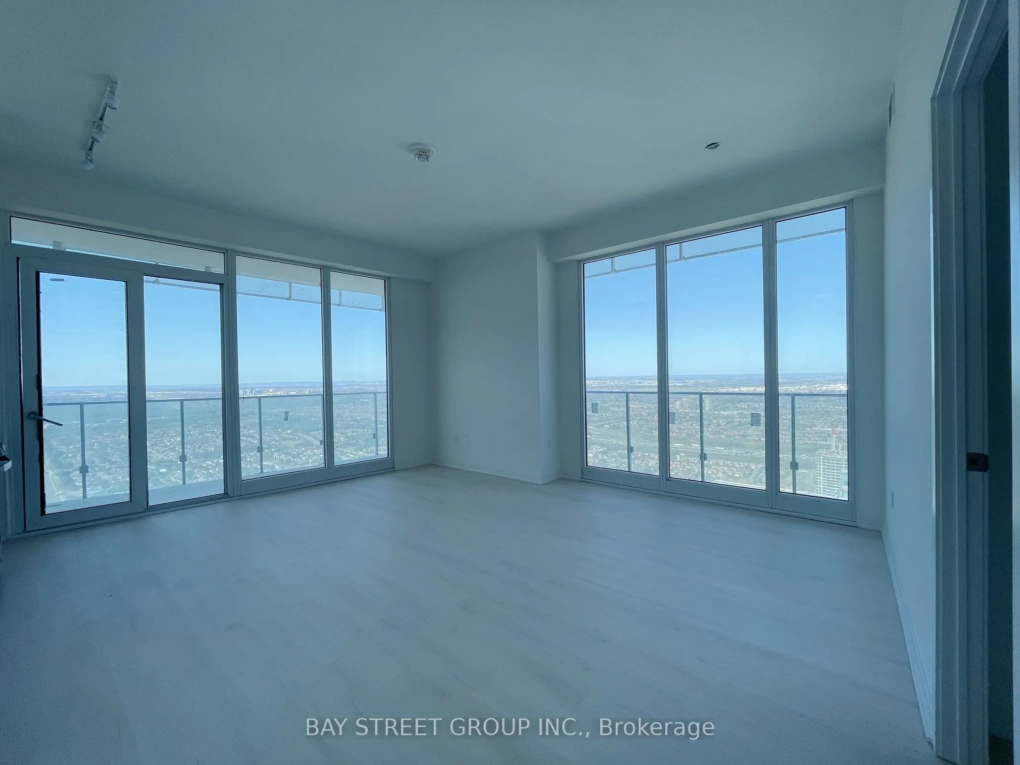 3900 Confederation Parkway, #5807
