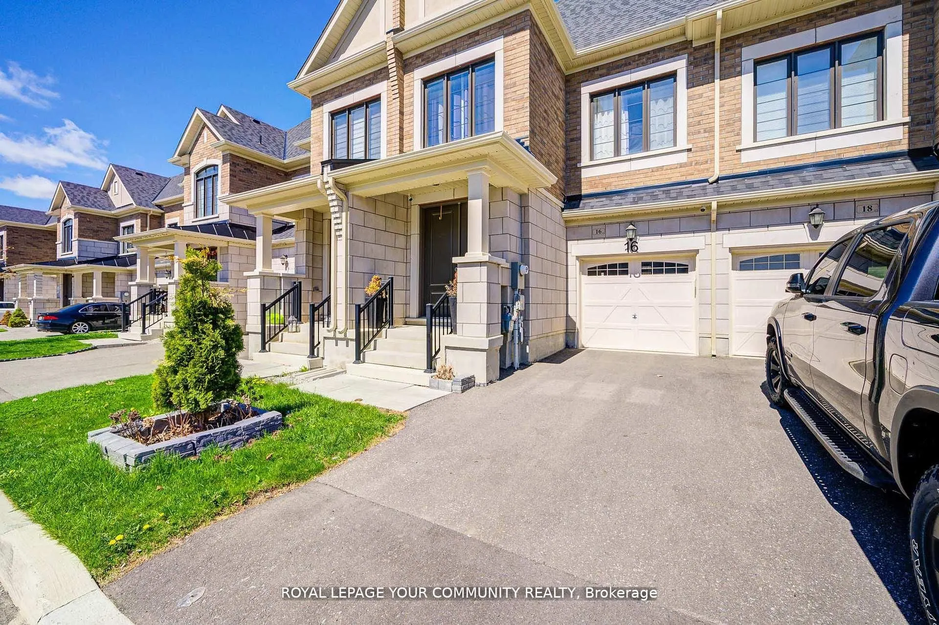 16 Angelfish Road