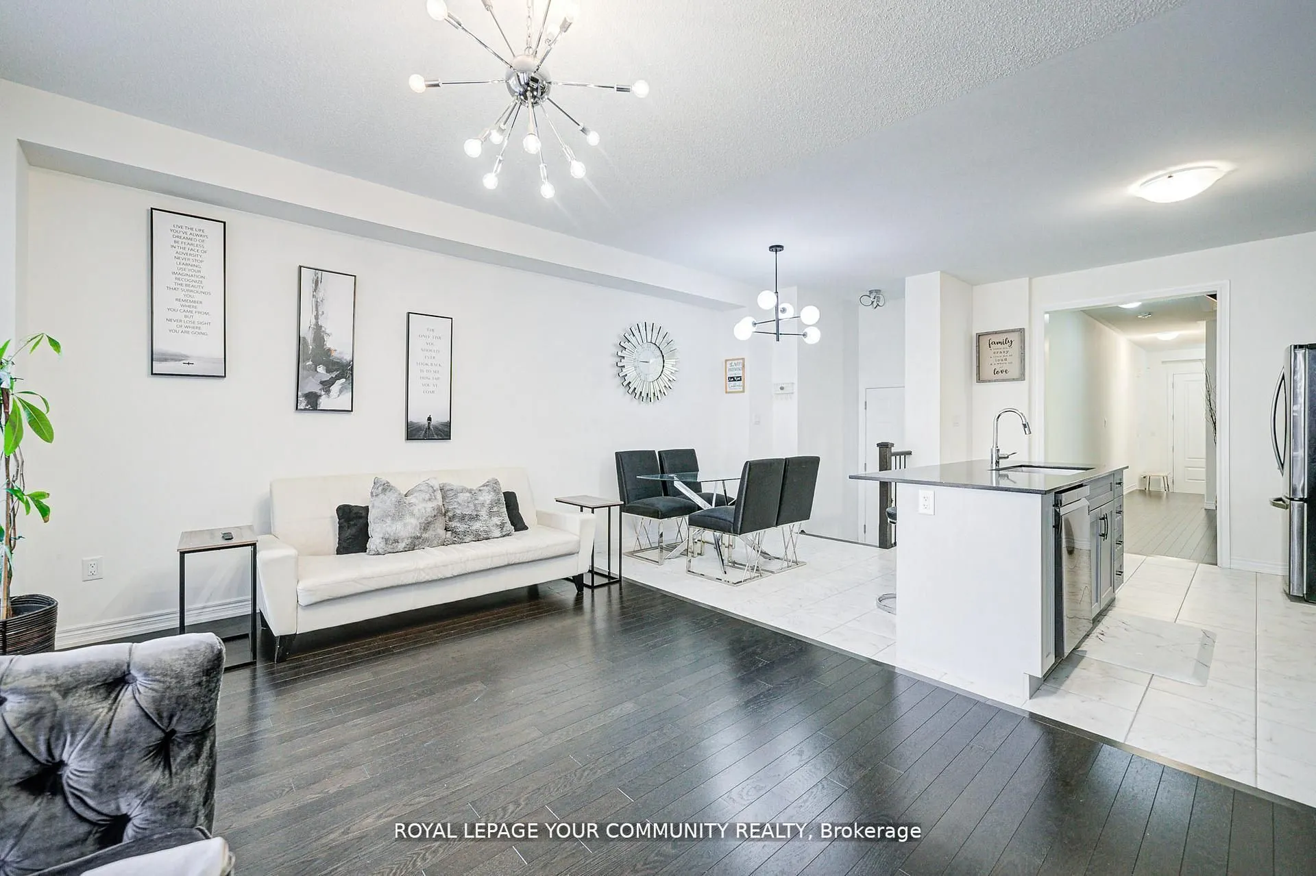 16 Angelfish Road