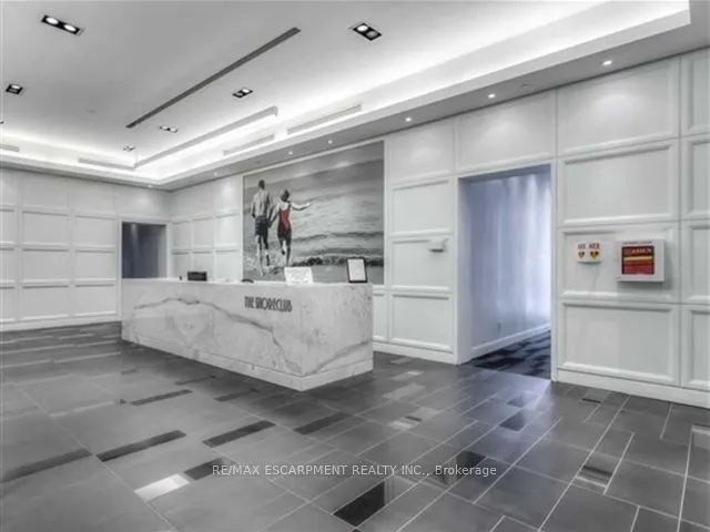 88 Park Lawn Road, #607