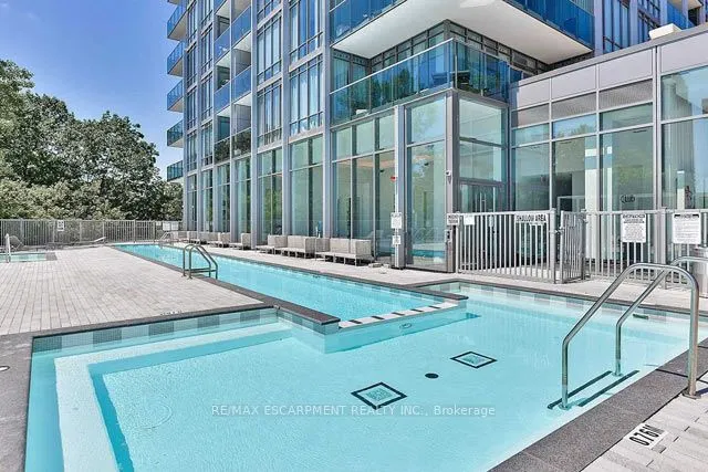 88 Park Lawn Road, #607