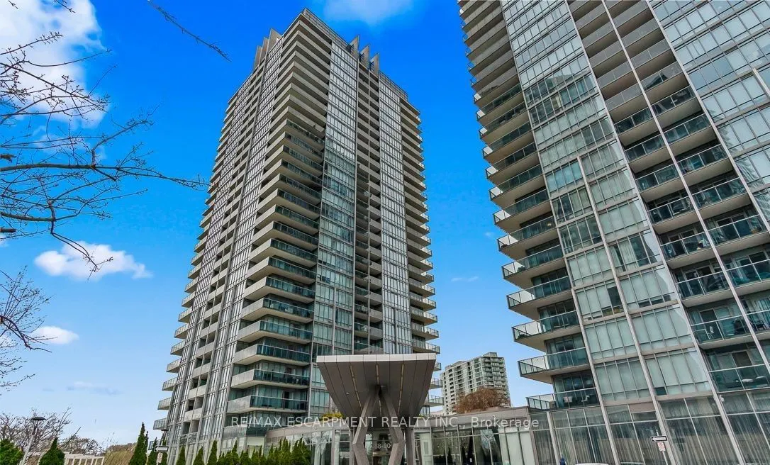 88 Park Lawn Road, #607