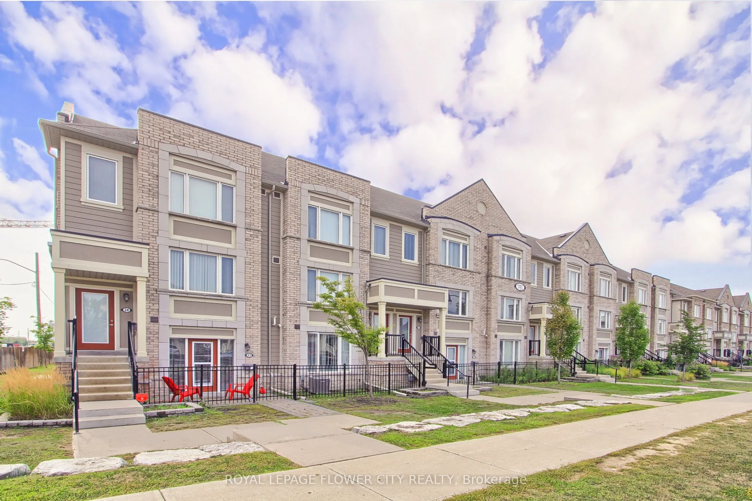 1 Beckenrose Court, #21