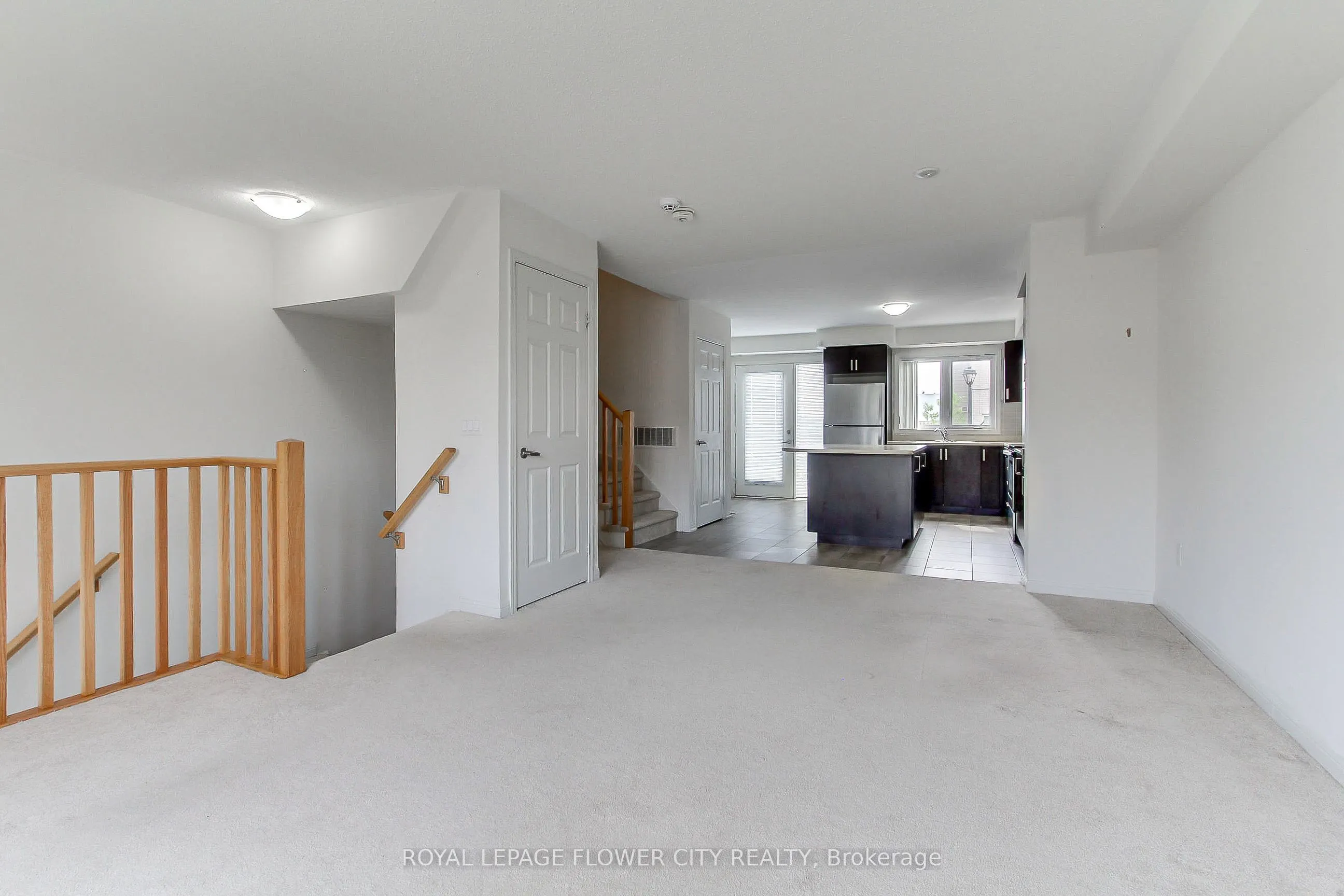 1 Beckenrose Court, #21