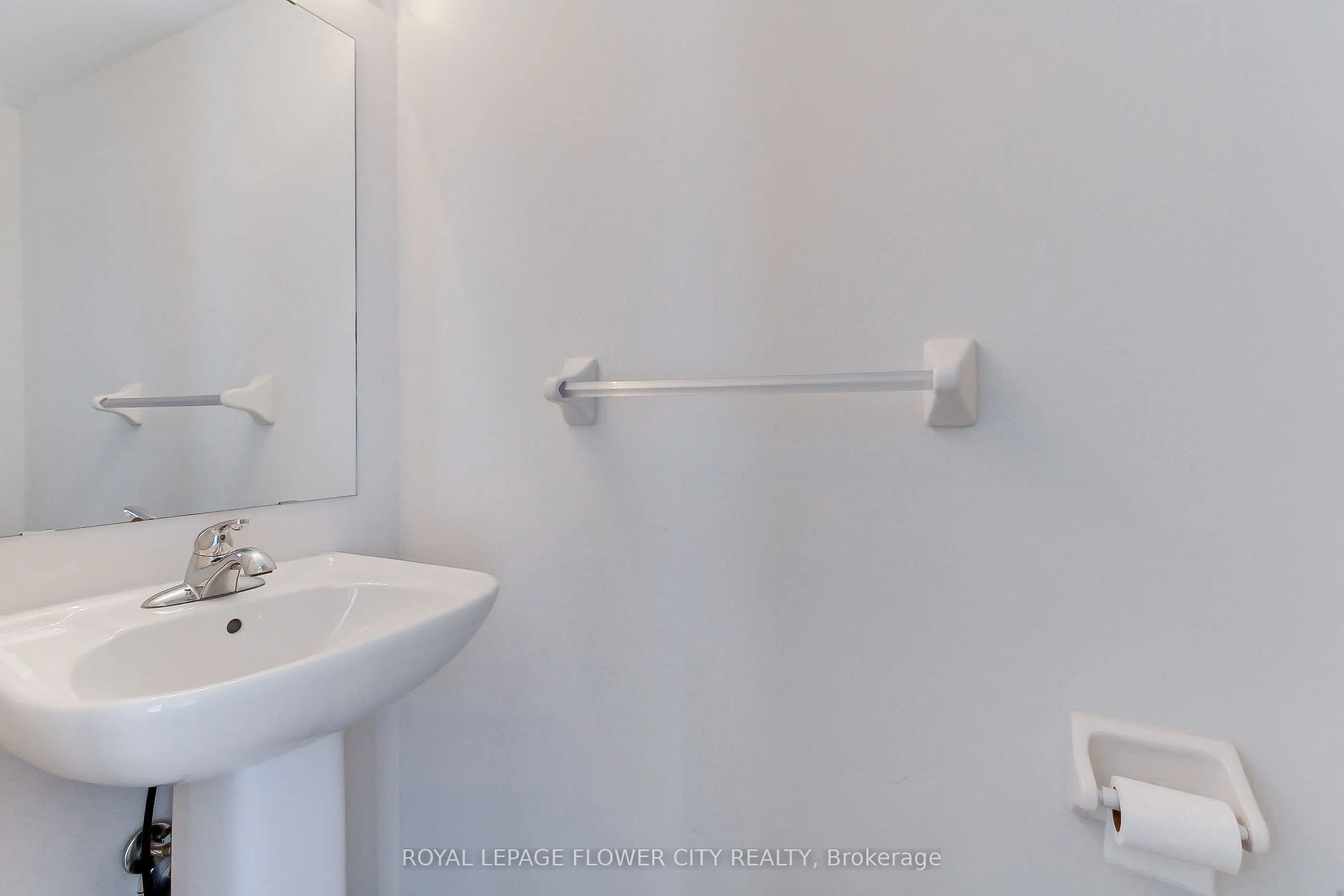 1 Beckenrose Court, #21