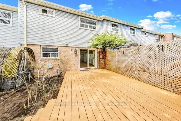 1055 Shawnmarr Road, #77