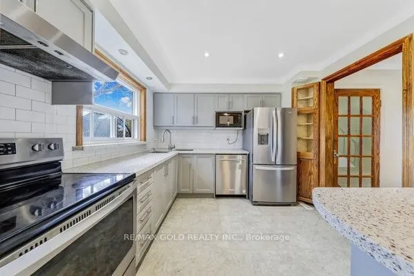 1055 Shawnmarr Road, #77