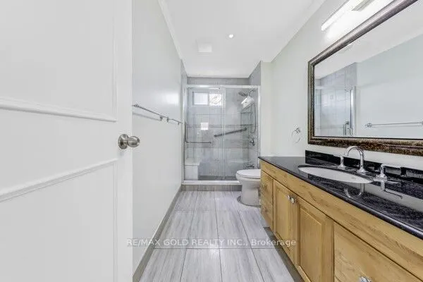 1055 Shawnmarr Road, #77