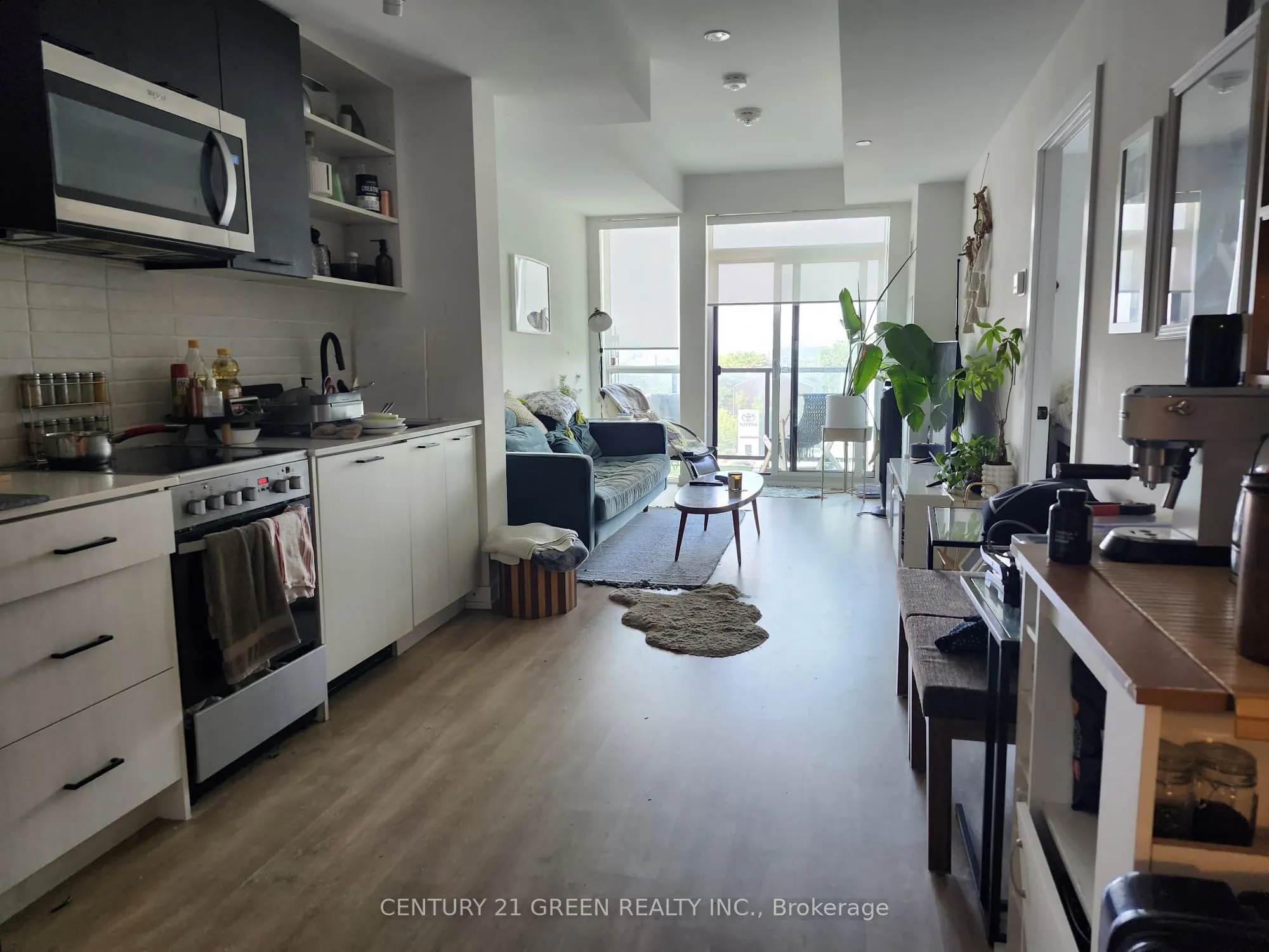 2300 St. Clair Avenue W, #502