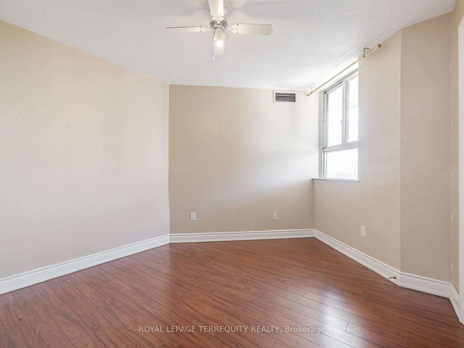 234 Albion Road, #1708