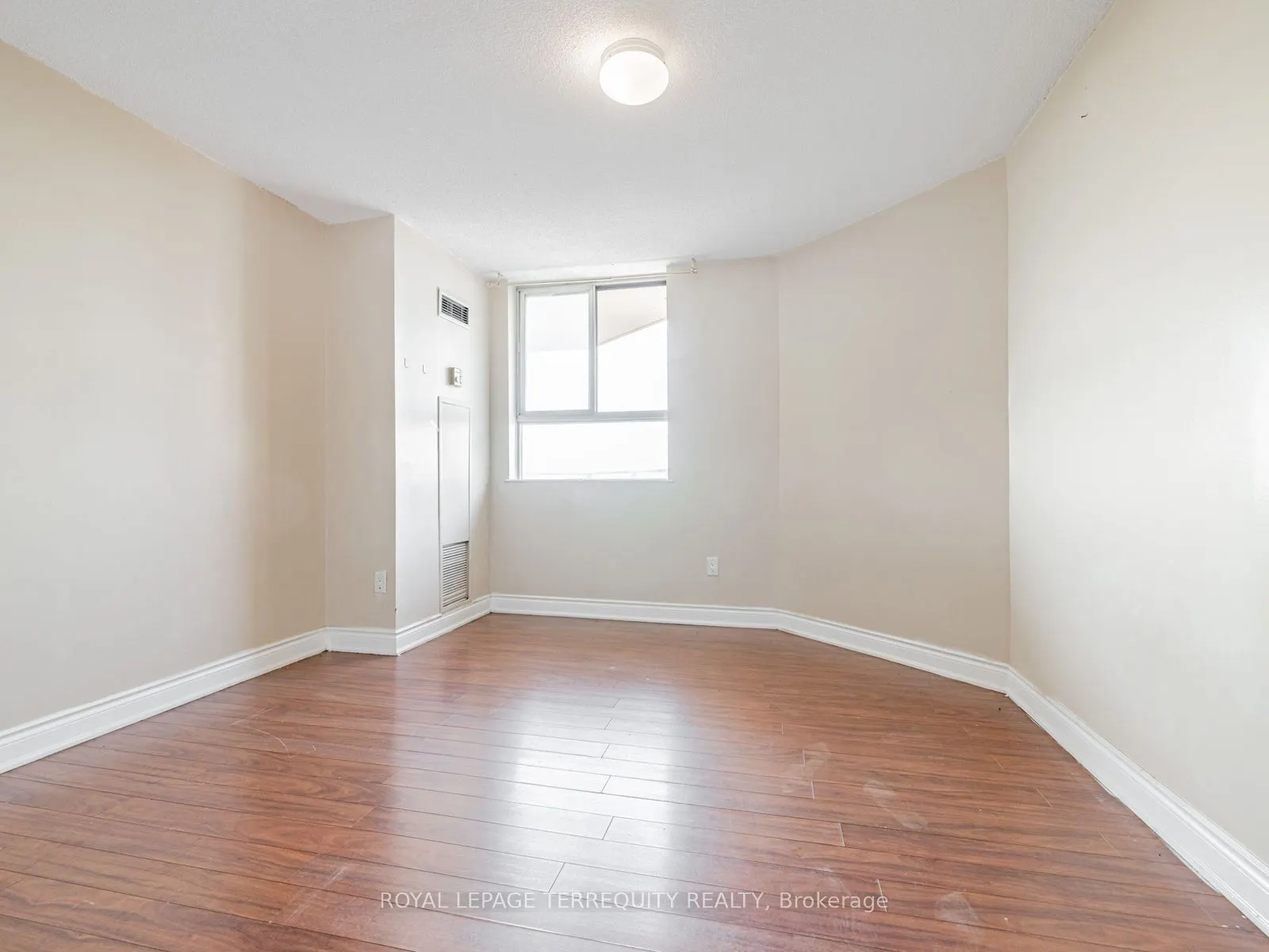 234 Albion Road, #1708