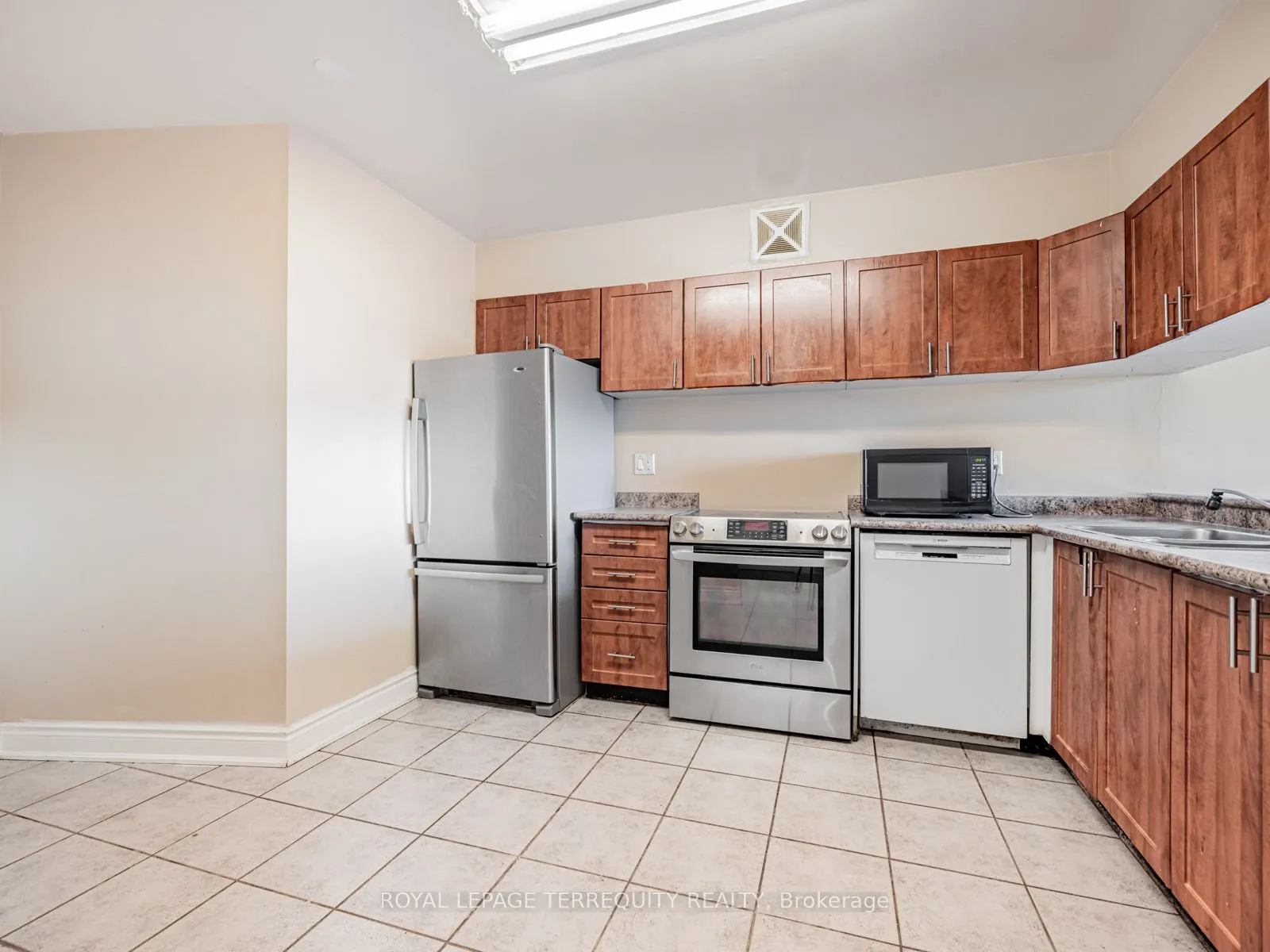 234 Albion Road, #1708