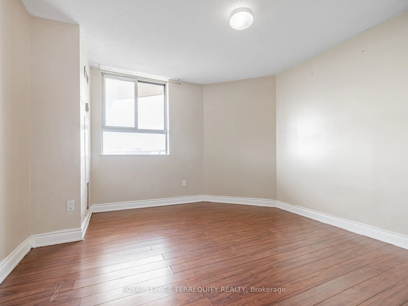 234 Albion Road, #1708