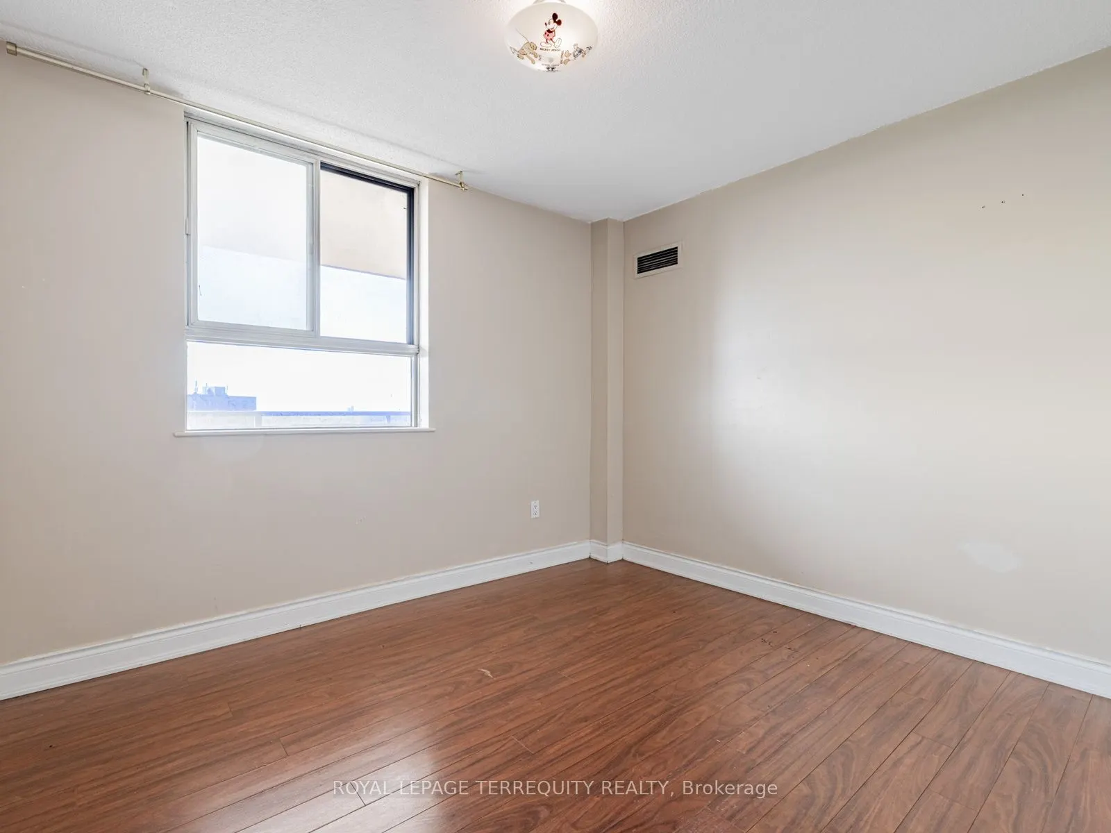 234 Albion Road, #1708