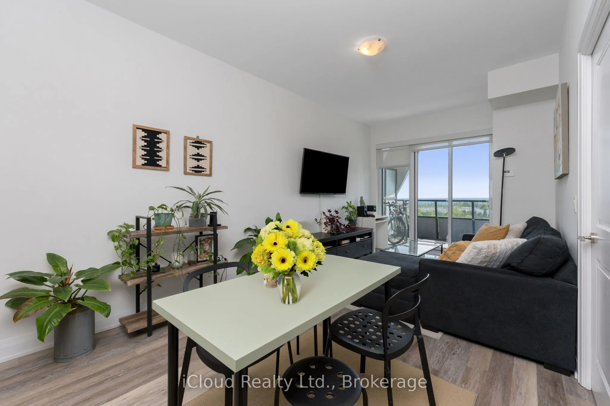 30 Shore Breeze Drive, #921