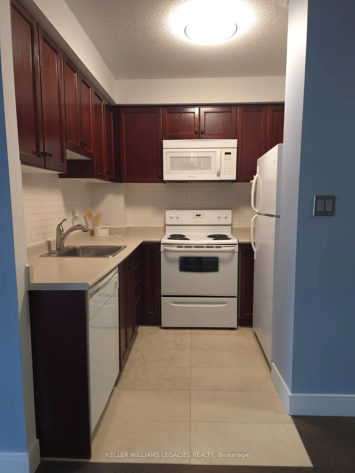 2464 Weston Road, #709
