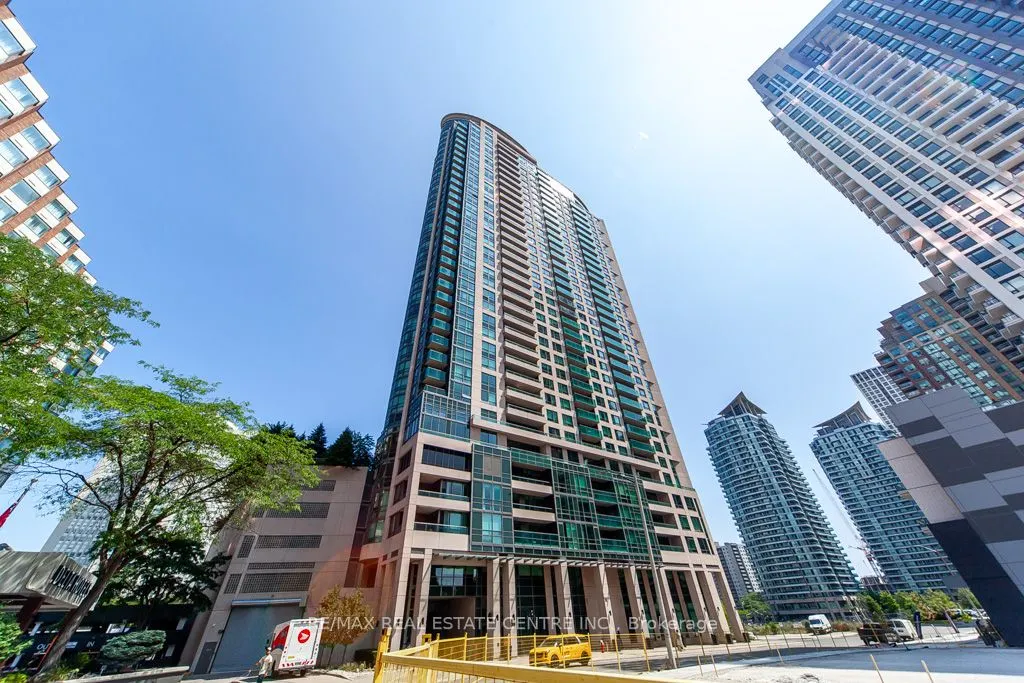 208 Enfield Place, #2701