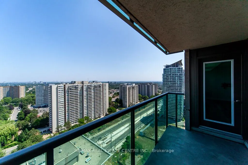 208 Enfield Place, #2701