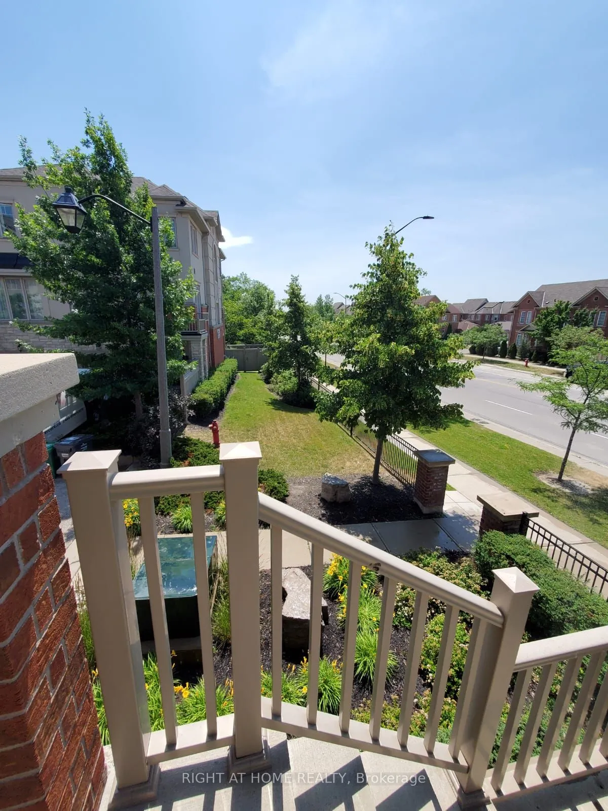 5715 Tenth Line W, #1