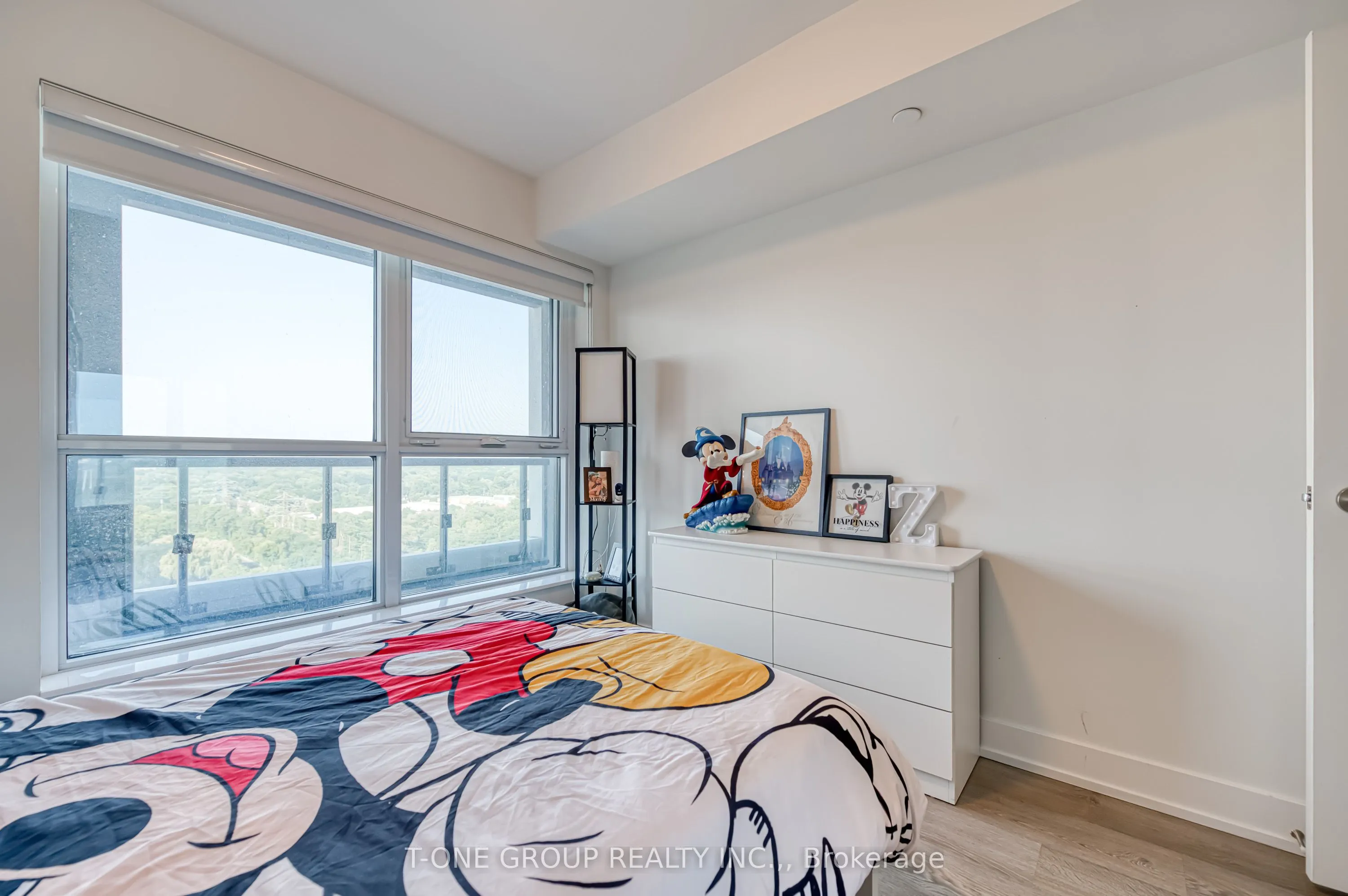 5 Mabelle Avenue, #1428