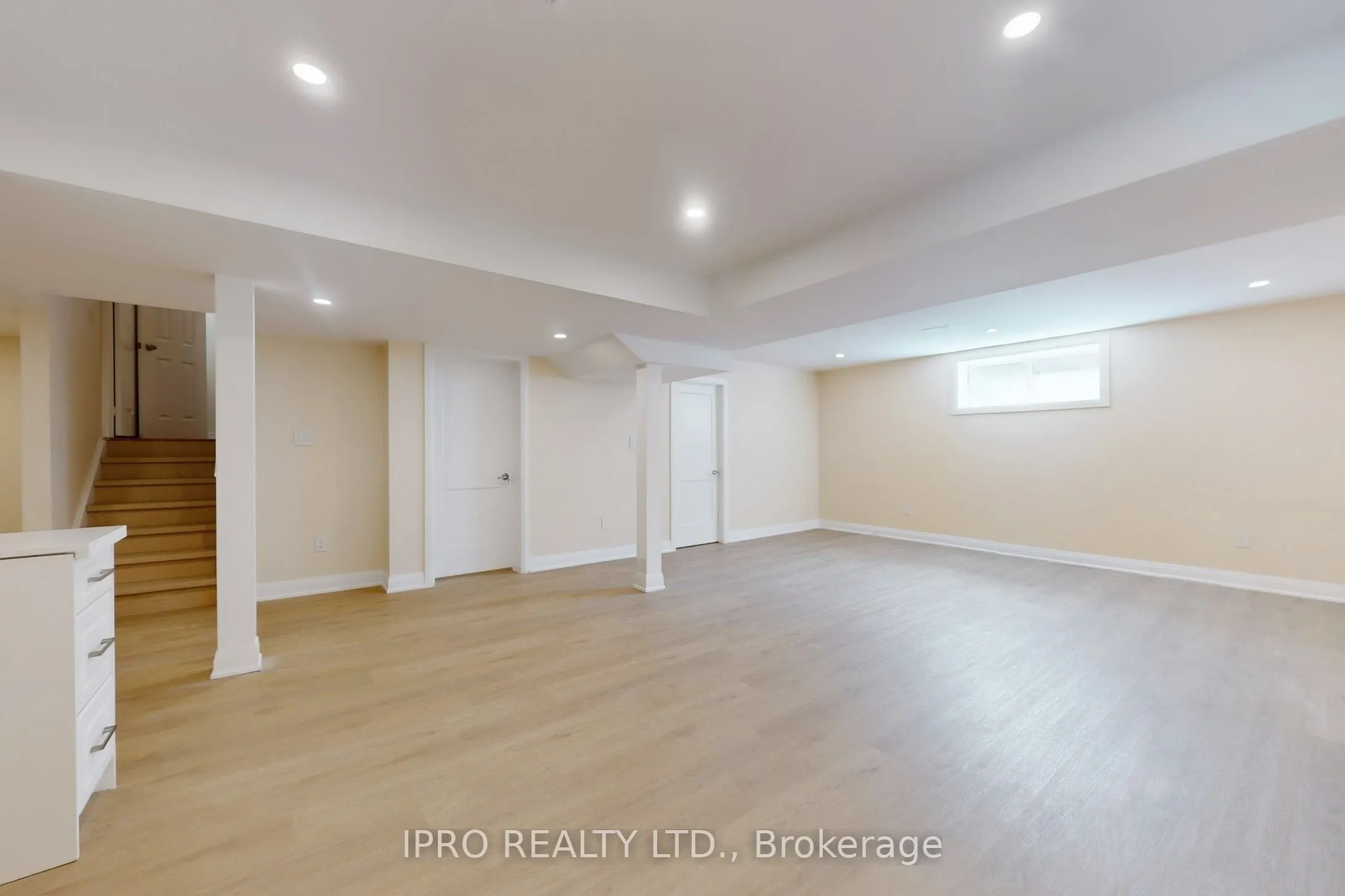 2472 North Ridge Trail S