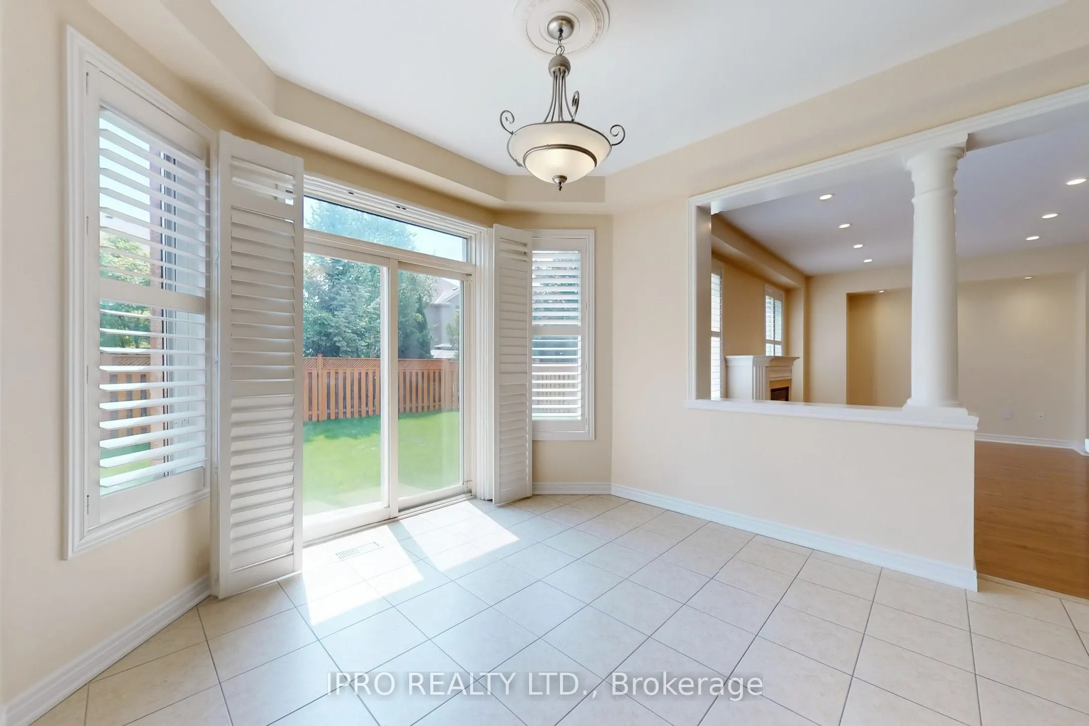 2472 North Ridge Trail S