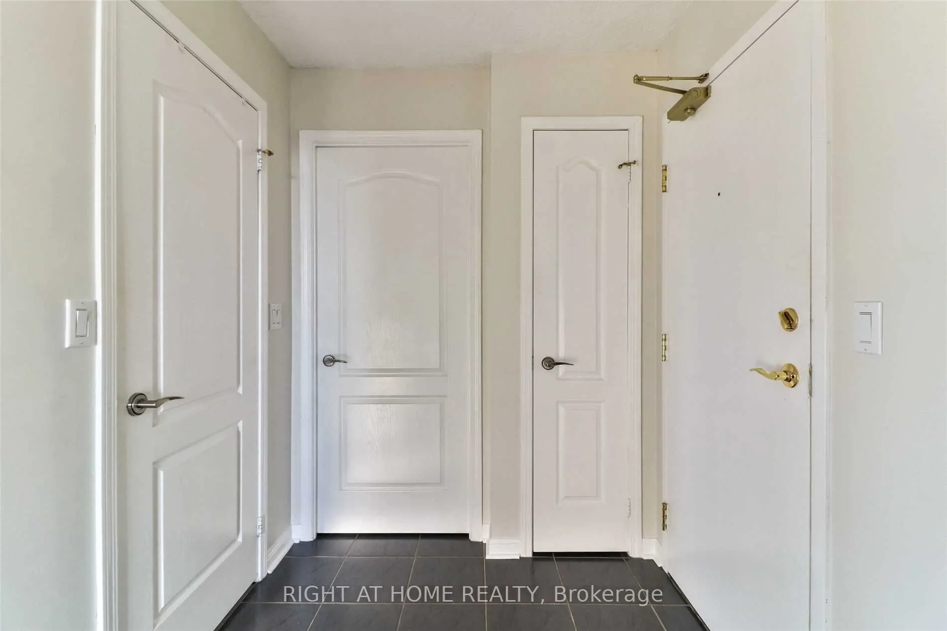 1140 Parkwest Place, #705