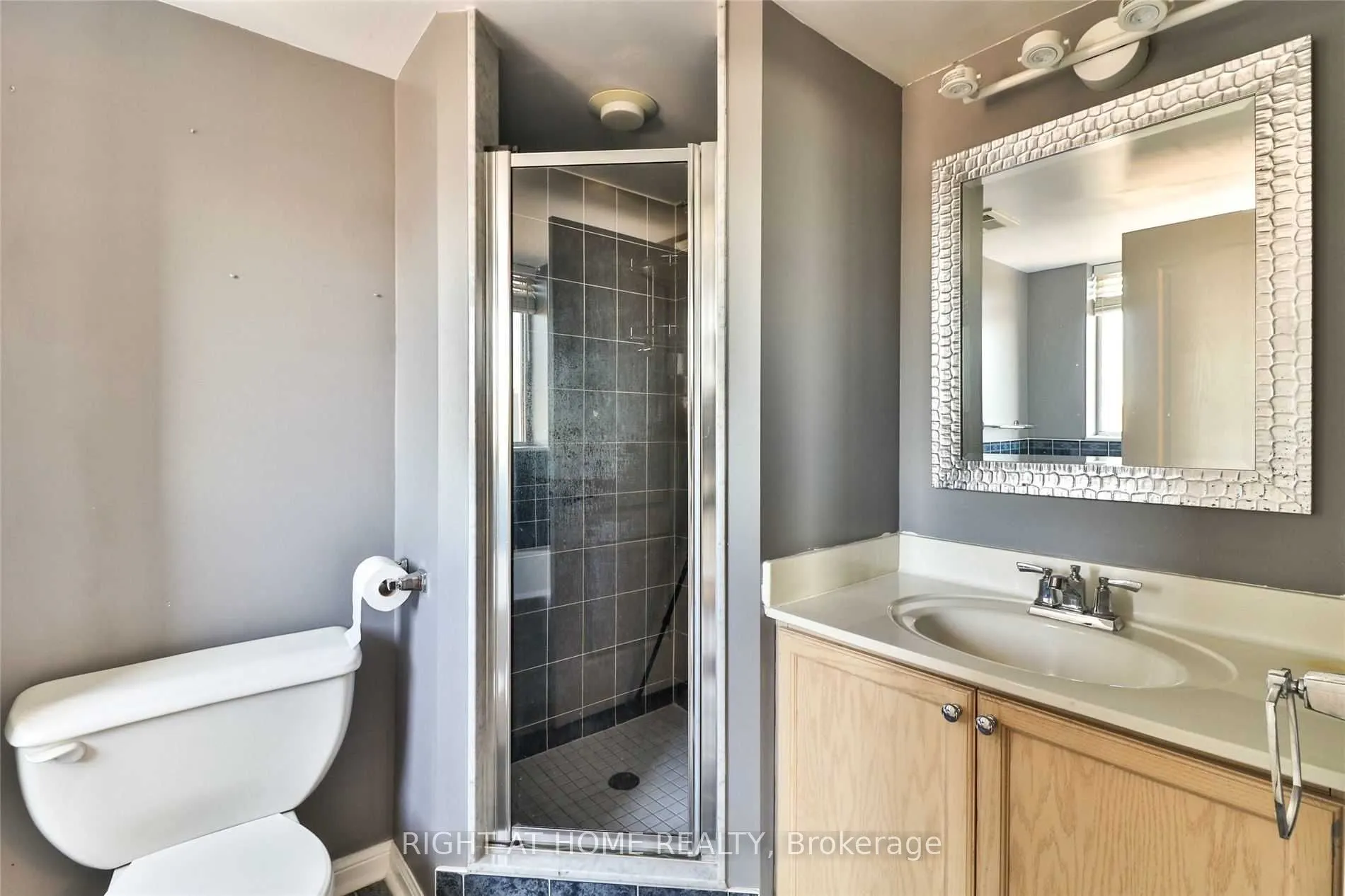 1140 Parkwest Place, #705