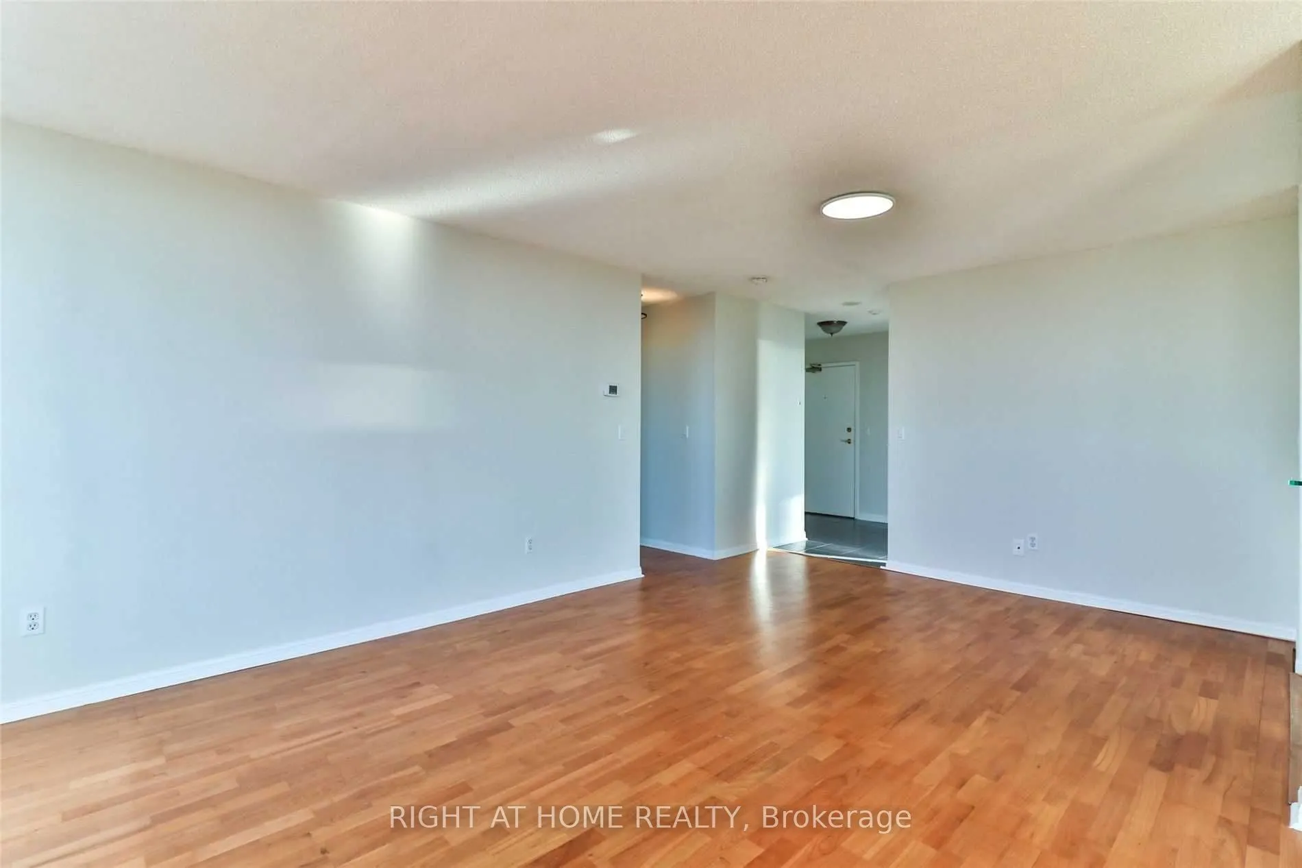 1140 Parkwest Place, #705