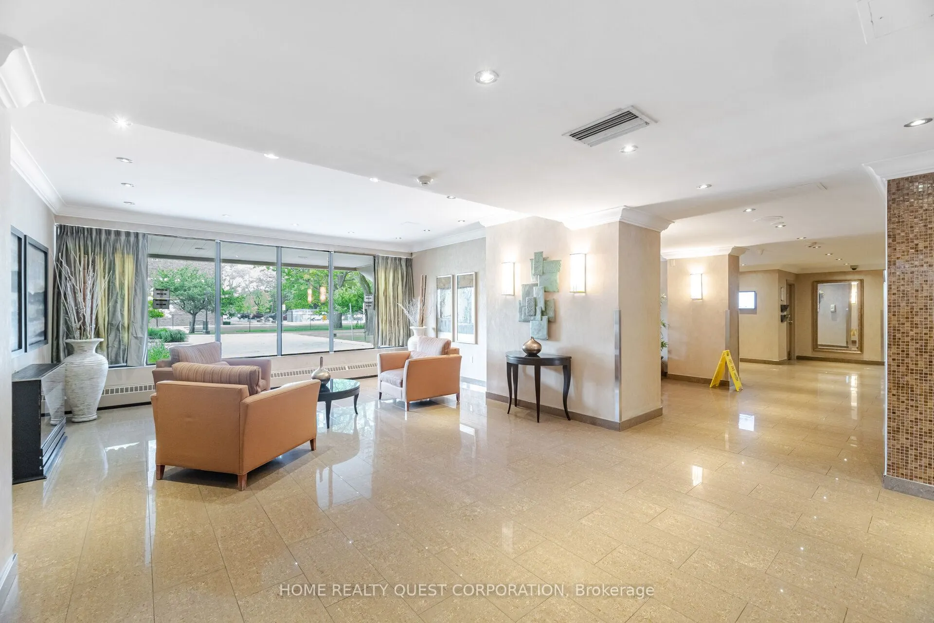 3170 Kirwin Avenue, #510