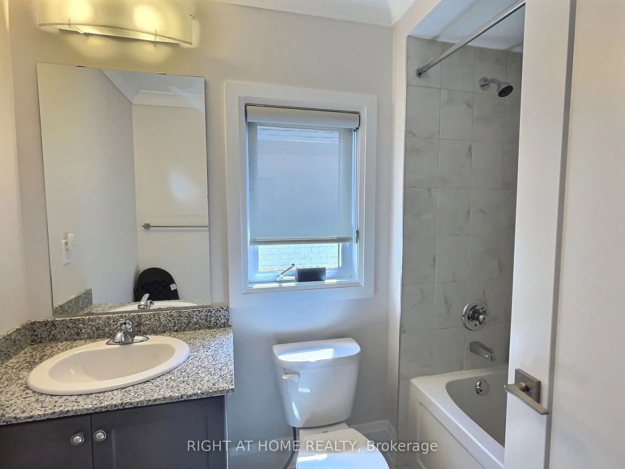 596 Mermaid Crescent