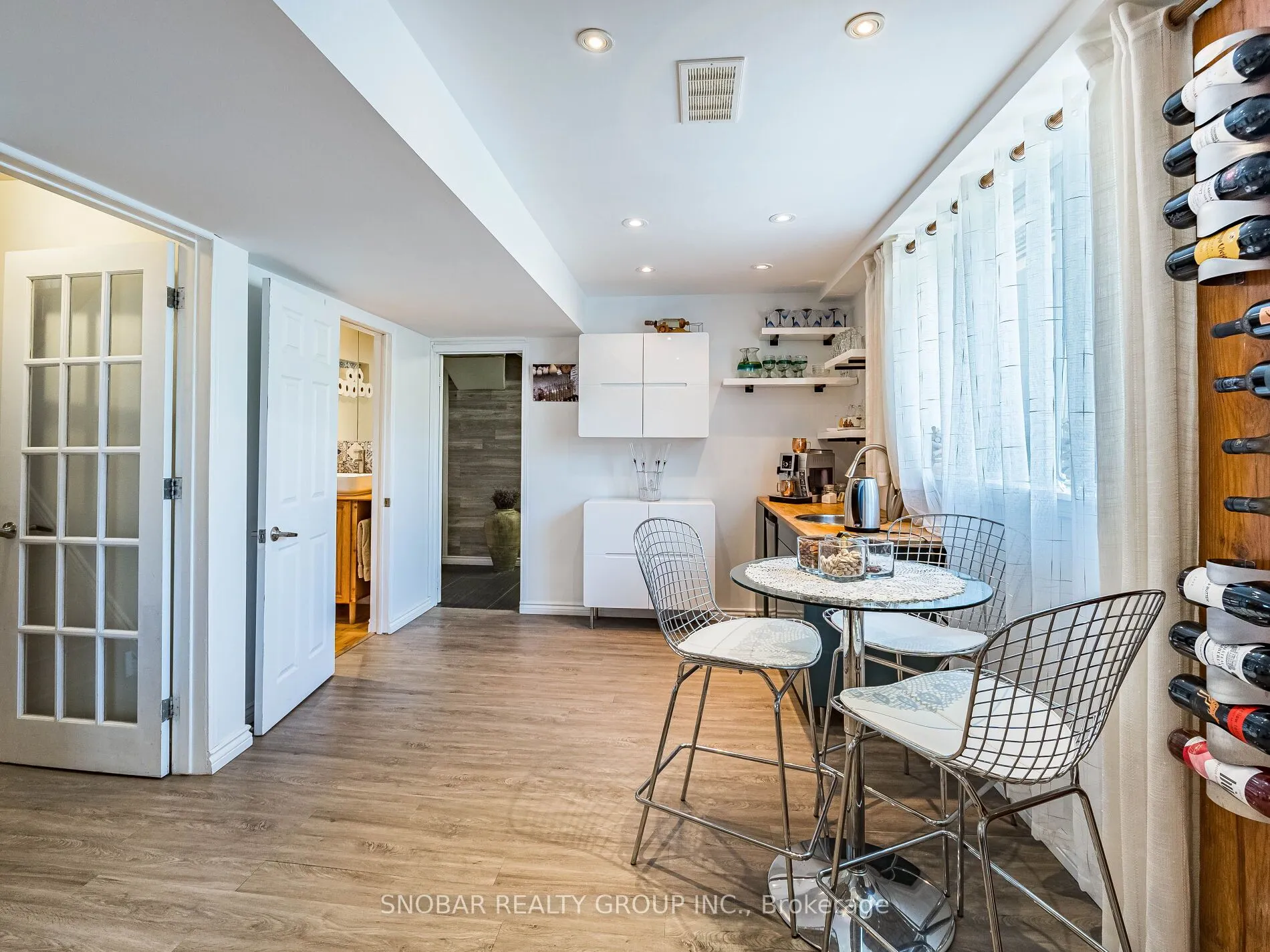 3617 Queenston Drive