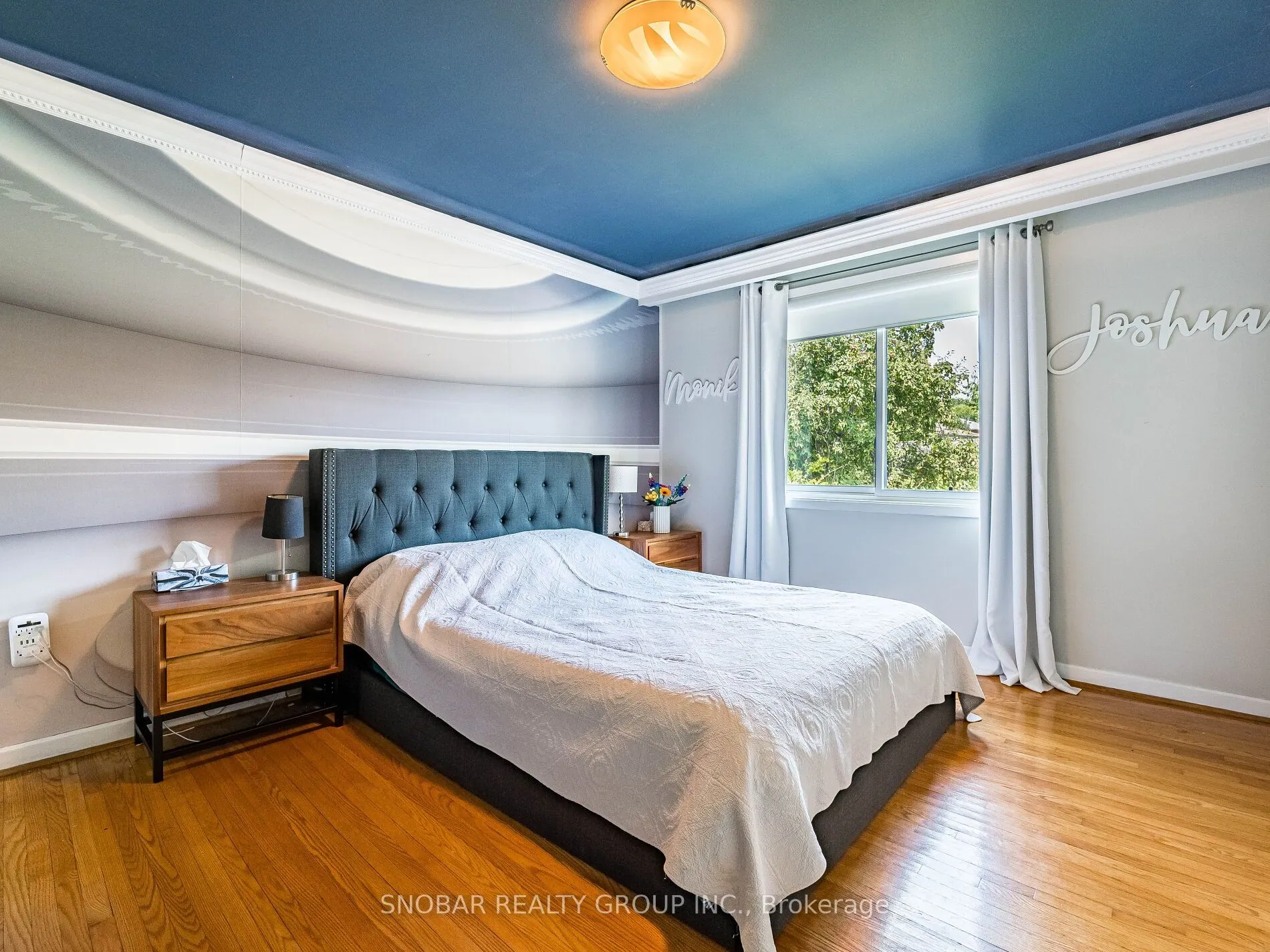 3617 Queenston Drive