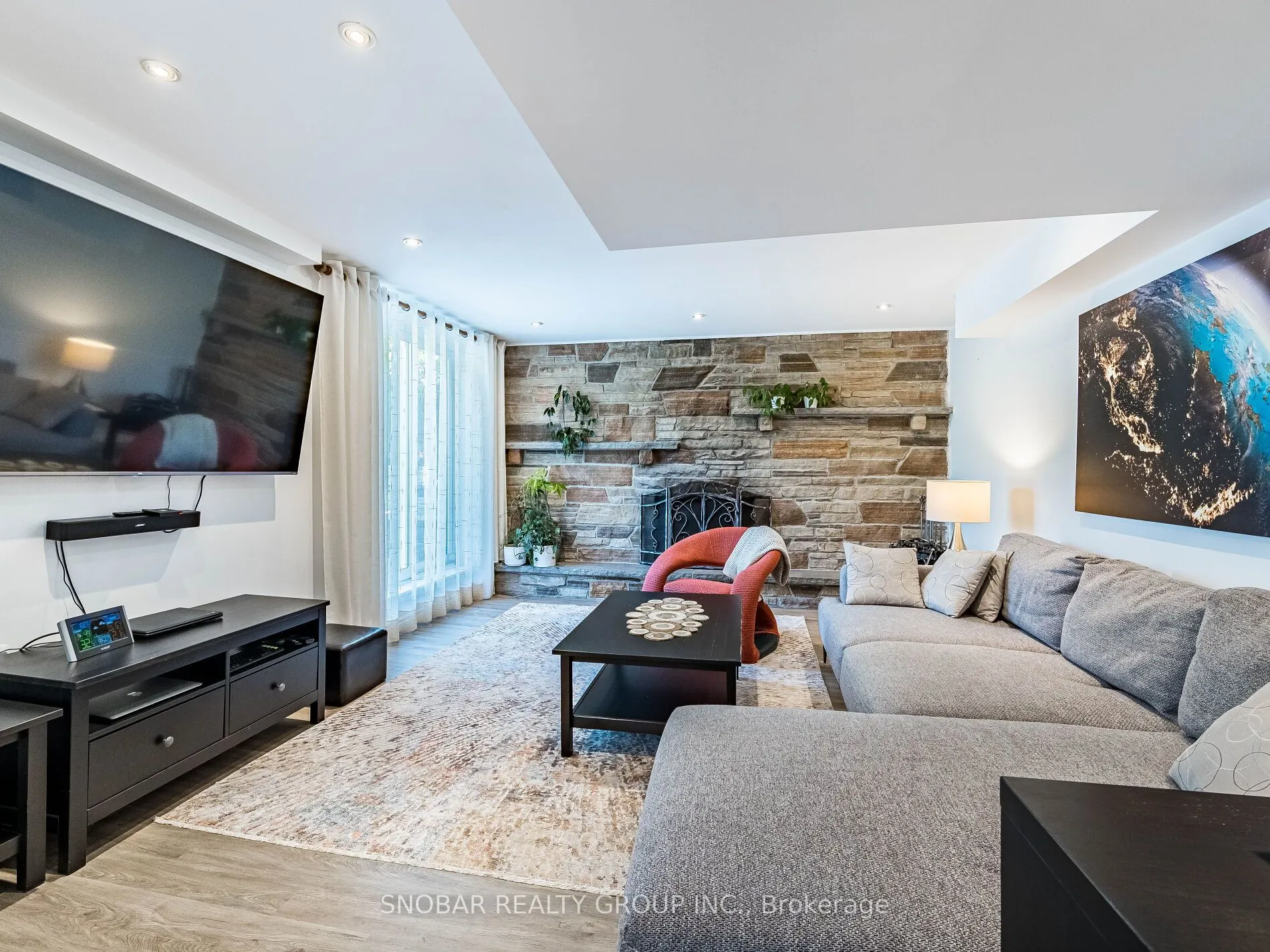 3617 Queenston Drive
