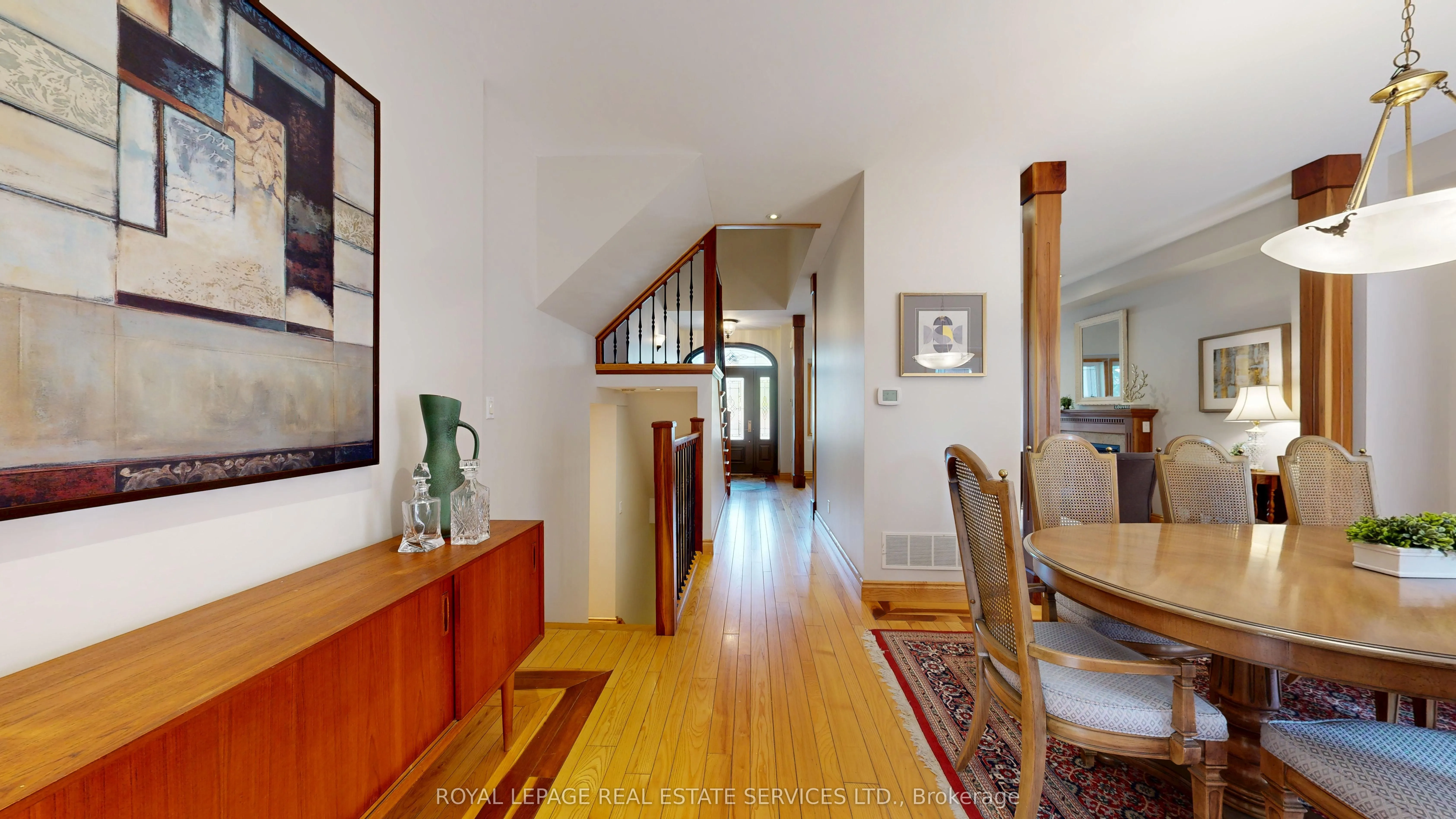 105 Botfield Avenue