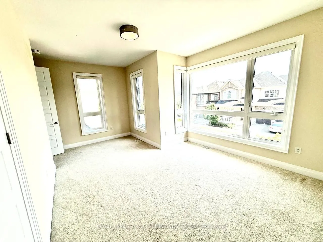 3186 Hines Drive