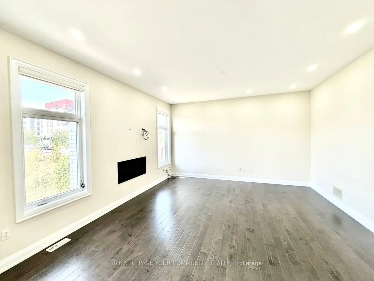 3186 Hines Drive