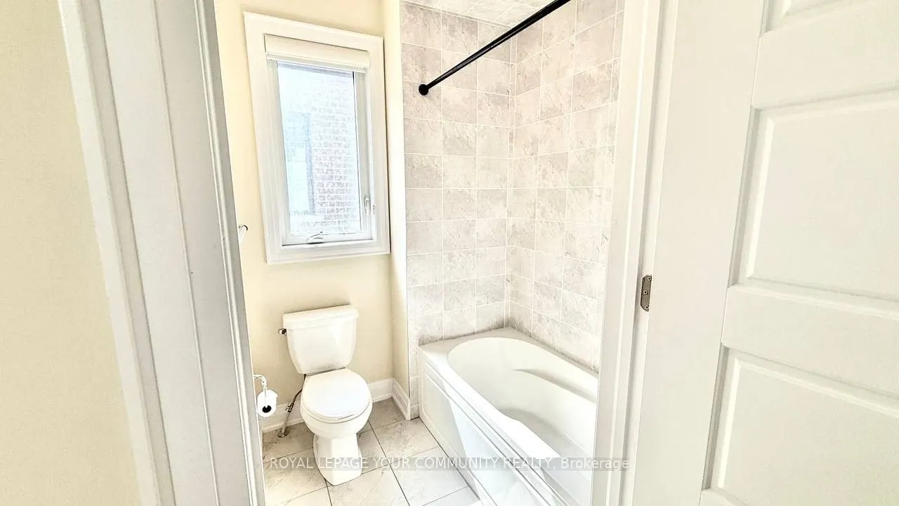 3186 Hines Drive