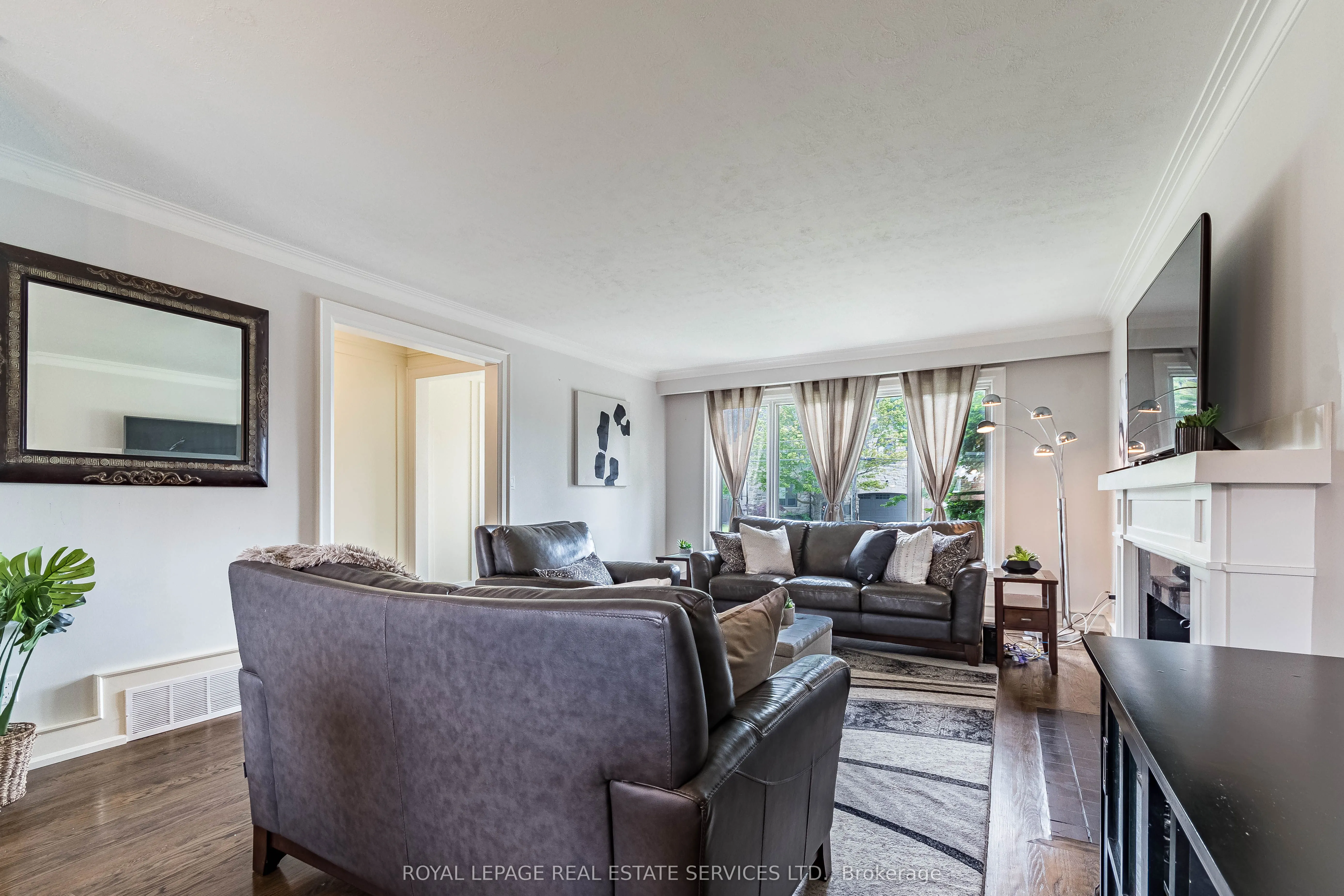 42 Glen Agar Drive