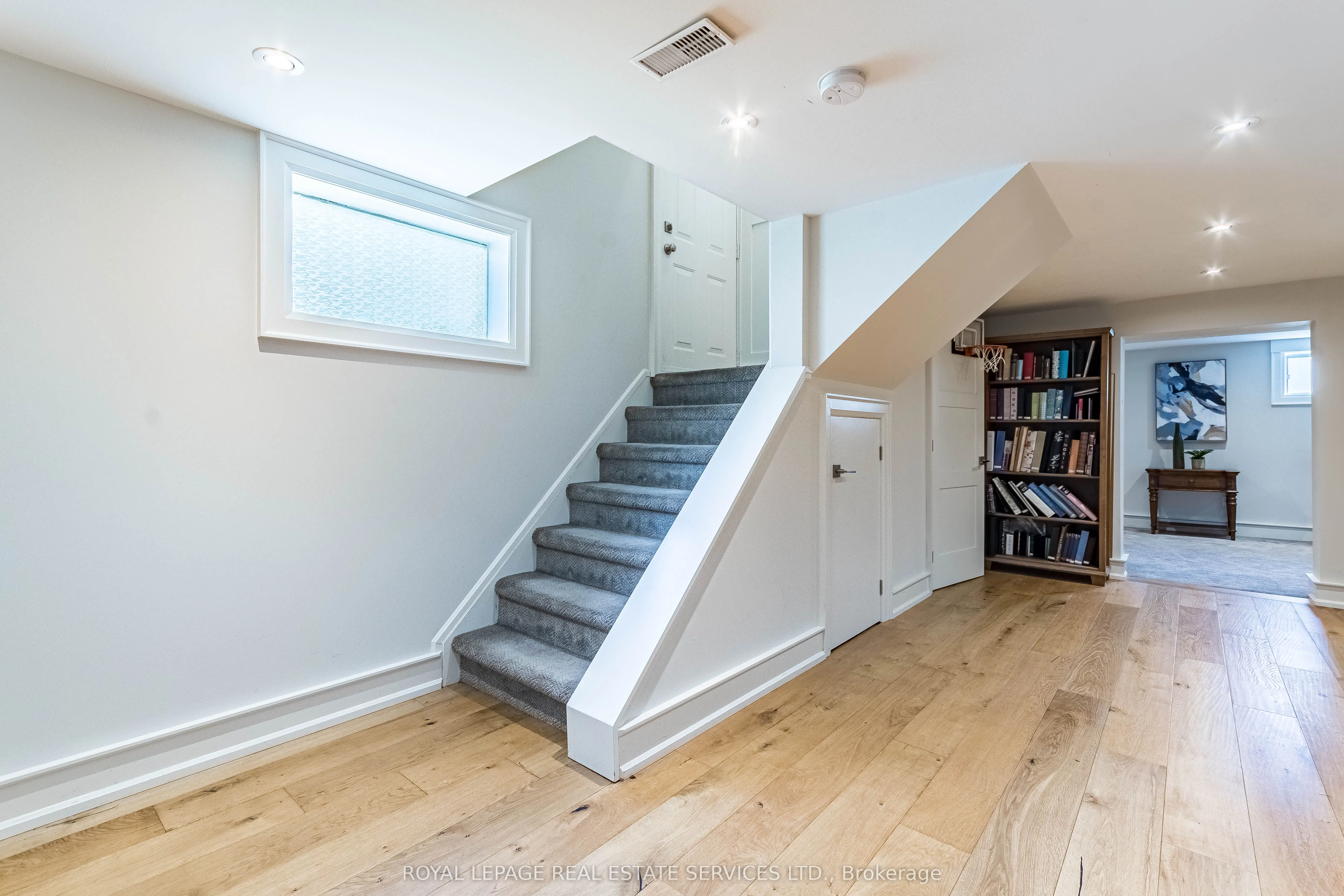42 Glen Agar Drive