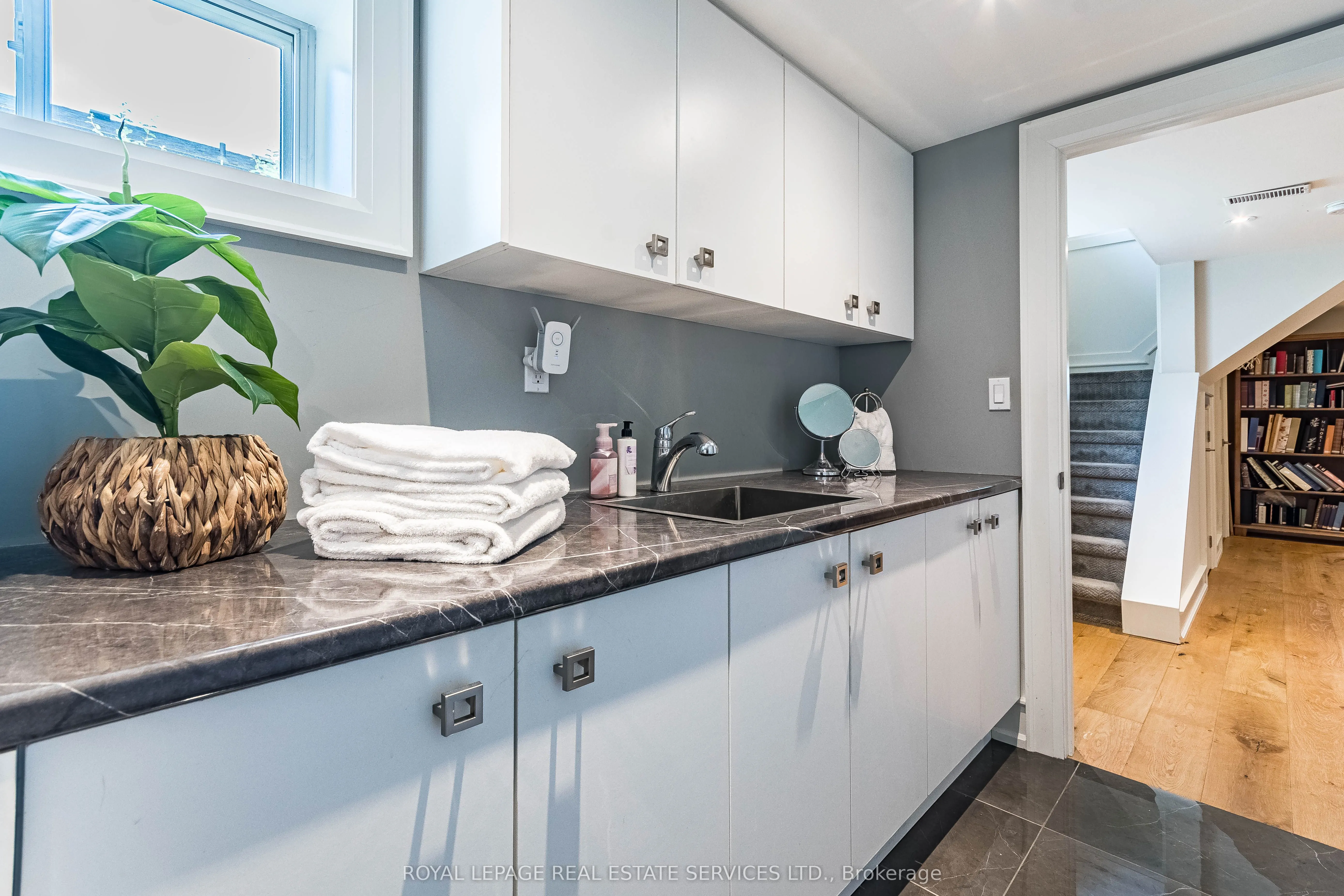 42 Glen Agar Drive