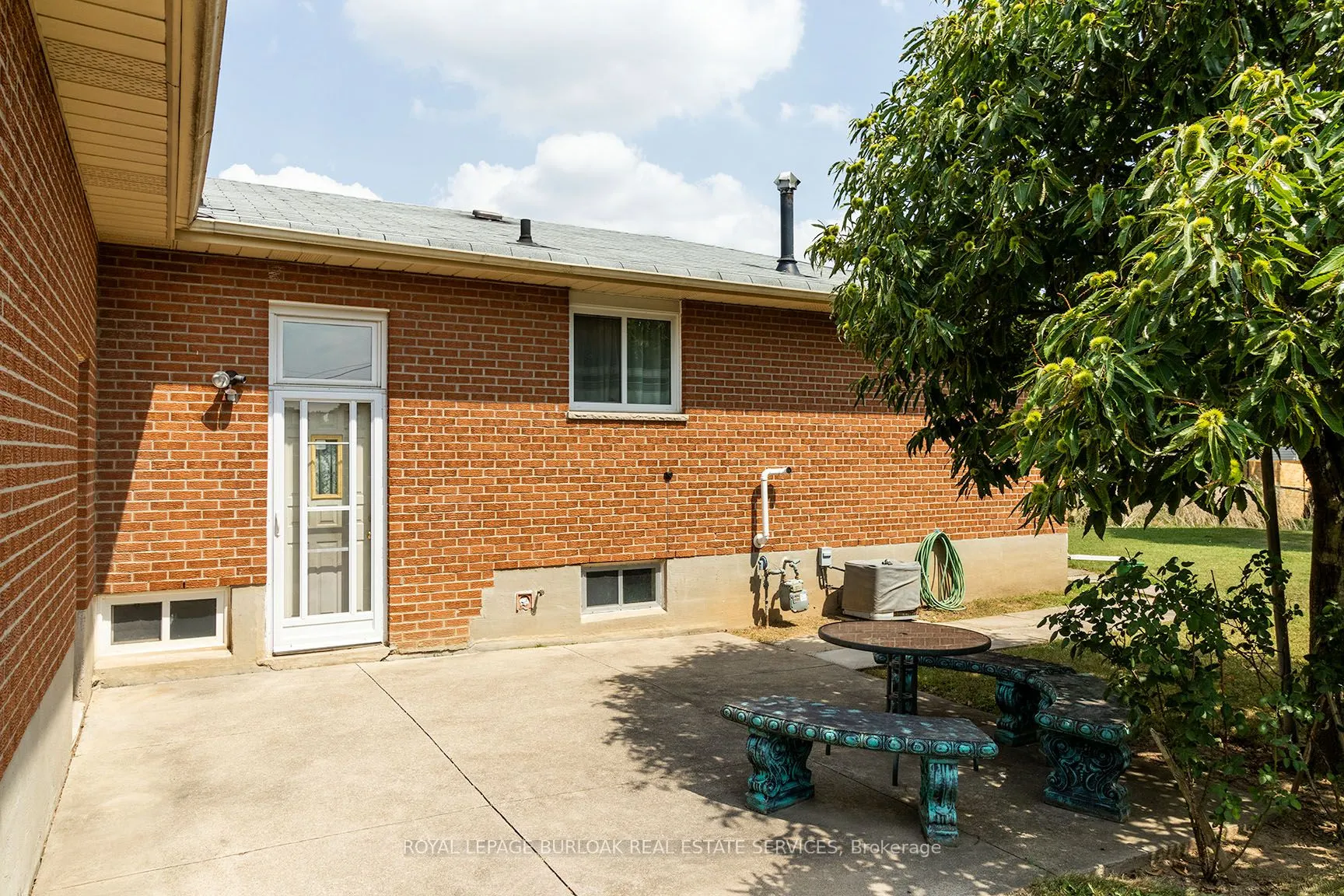 3072 Parkgate Crescent