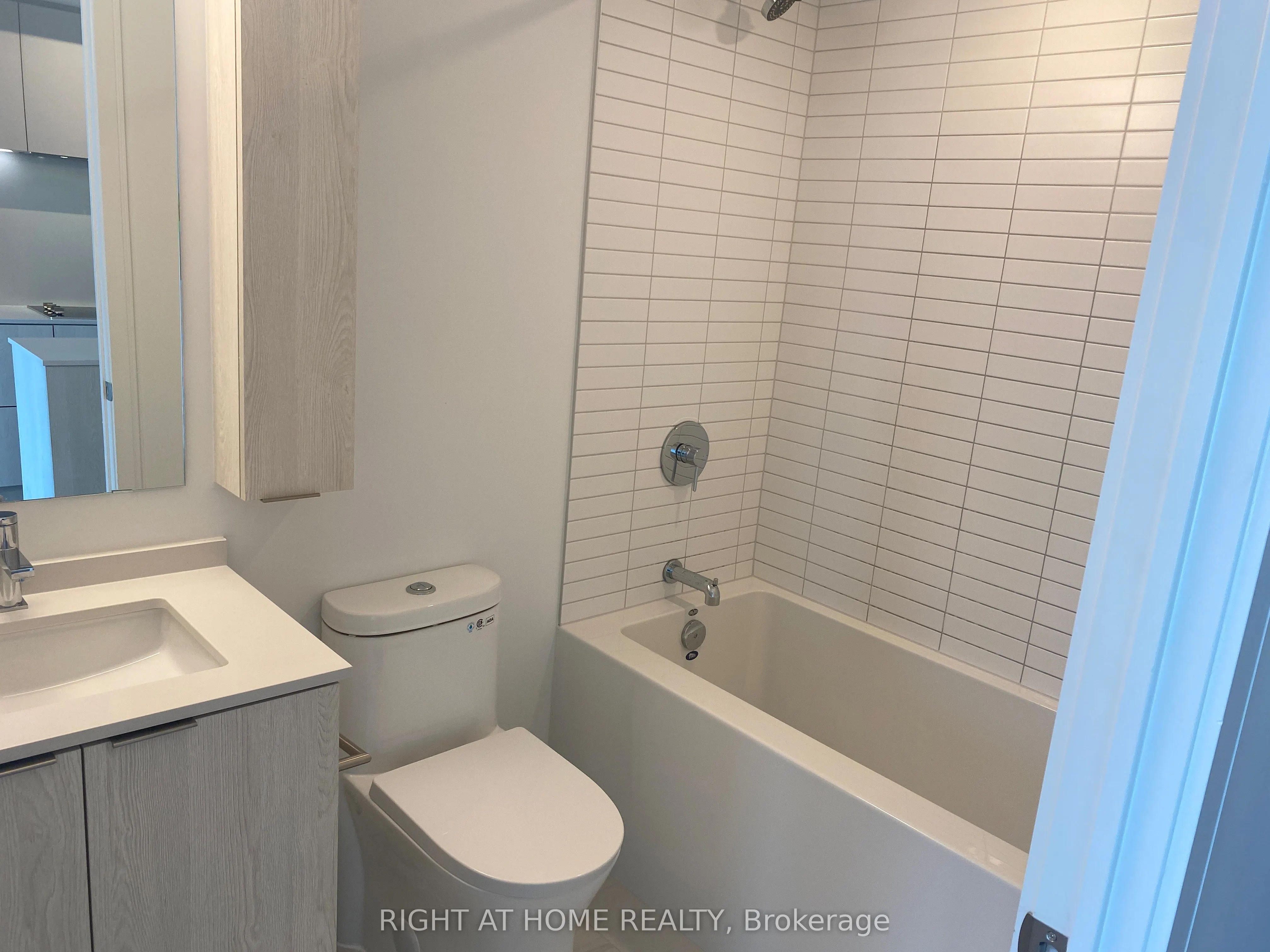 3009 Novar Road, #1302