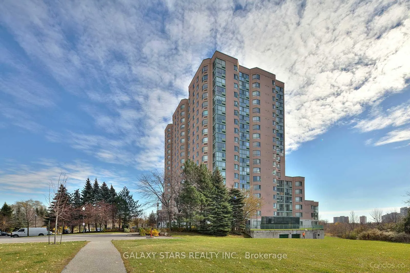 61 Markbrook Lane, #505