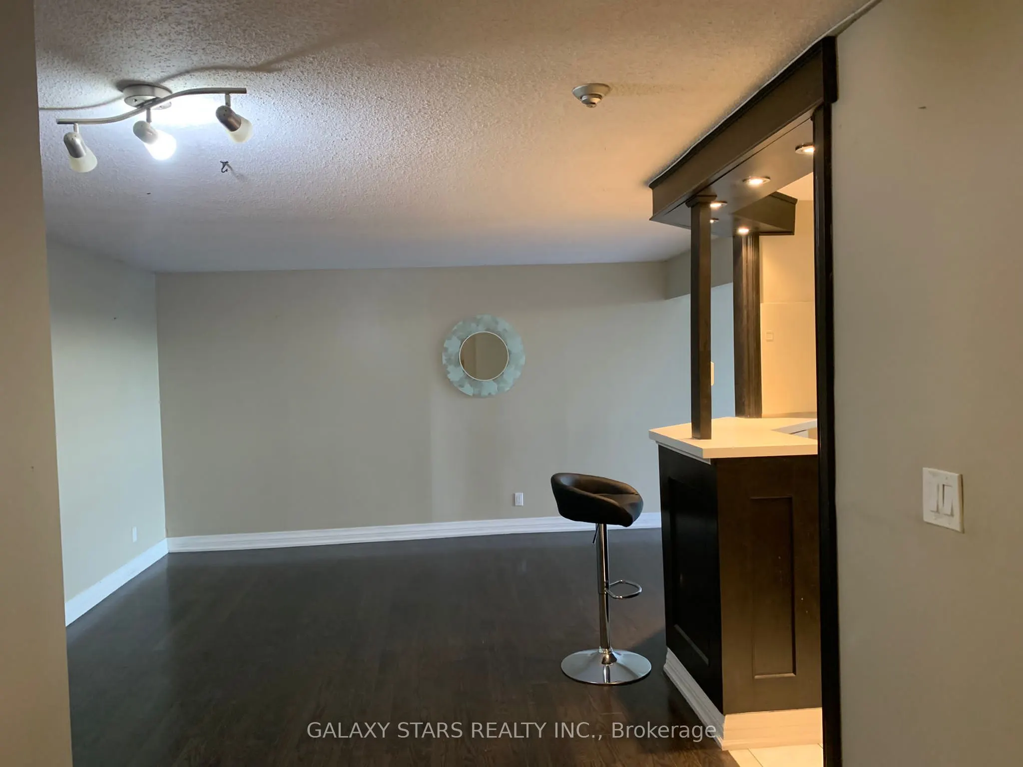 61 Markbrook Lane, #505