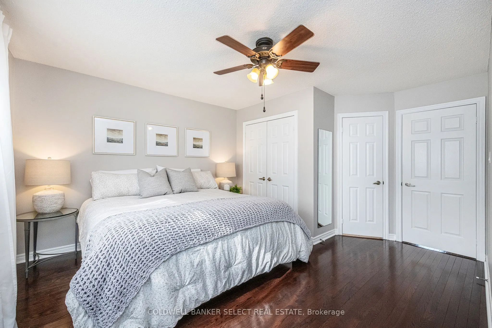 51 Country Stroll Crescent