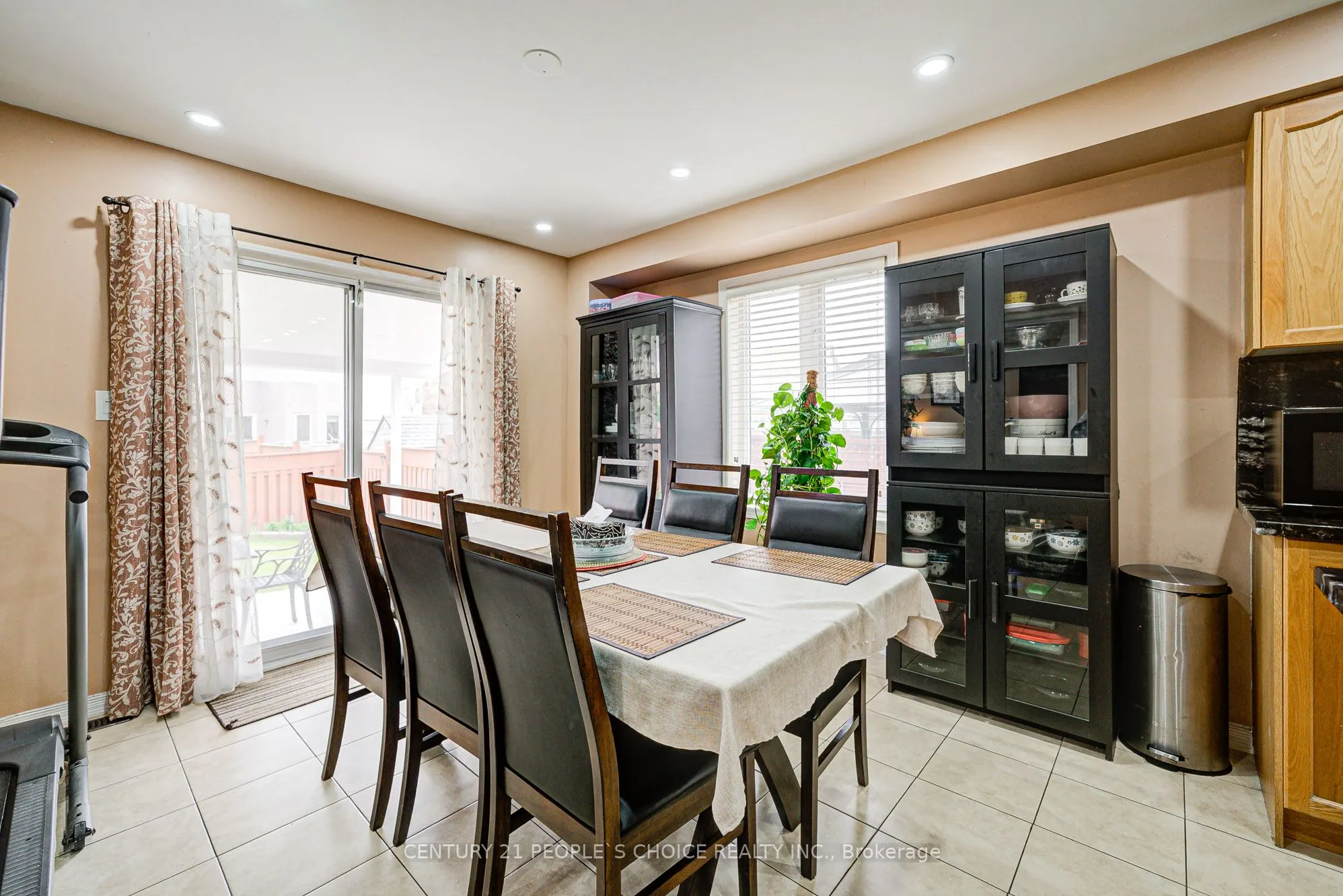 7 Heathbrook Avenue