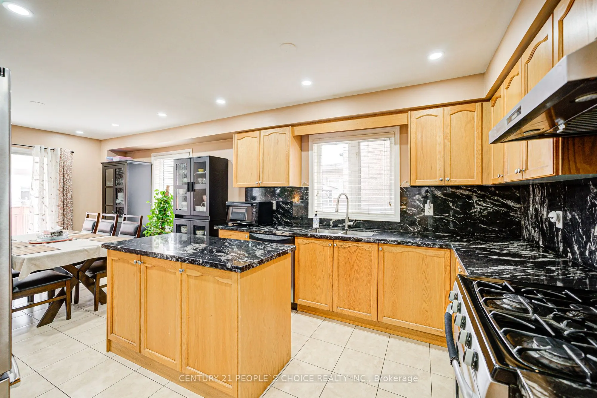 7 Heathbrook Avenue