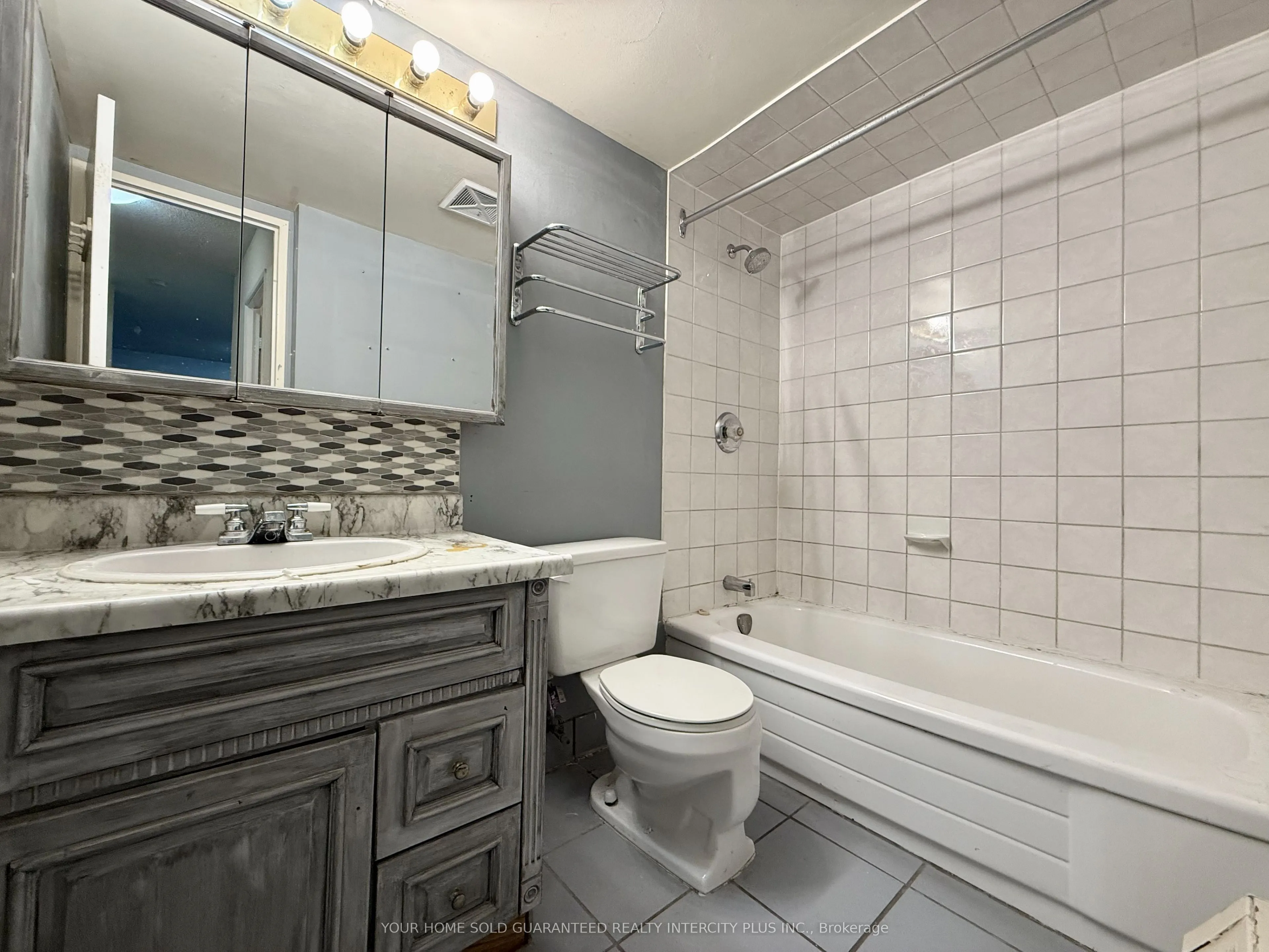 390 Dixon Road, #708